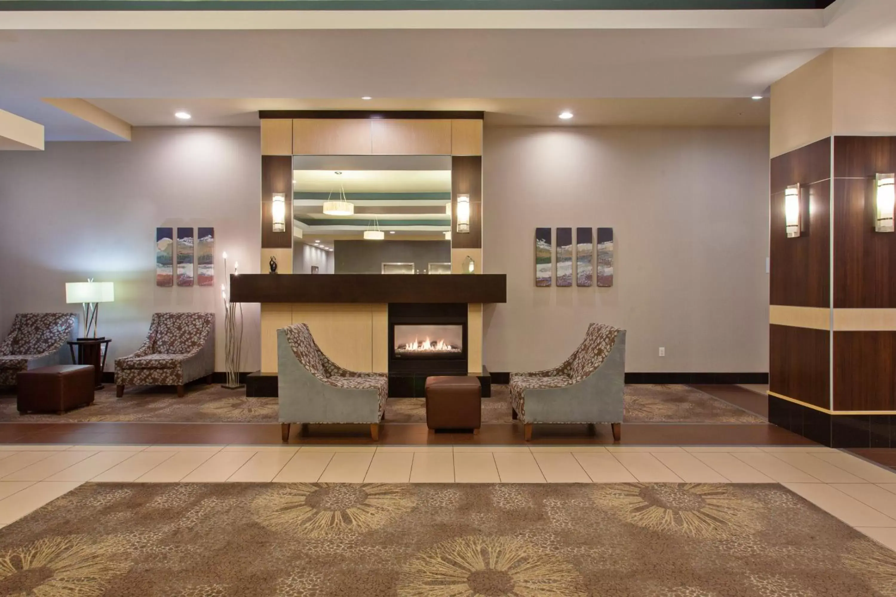 Lobby or reception, Lobby/Reception in Holiday Inn Express & Suites Tacoma Downtown, an IHG Hotel