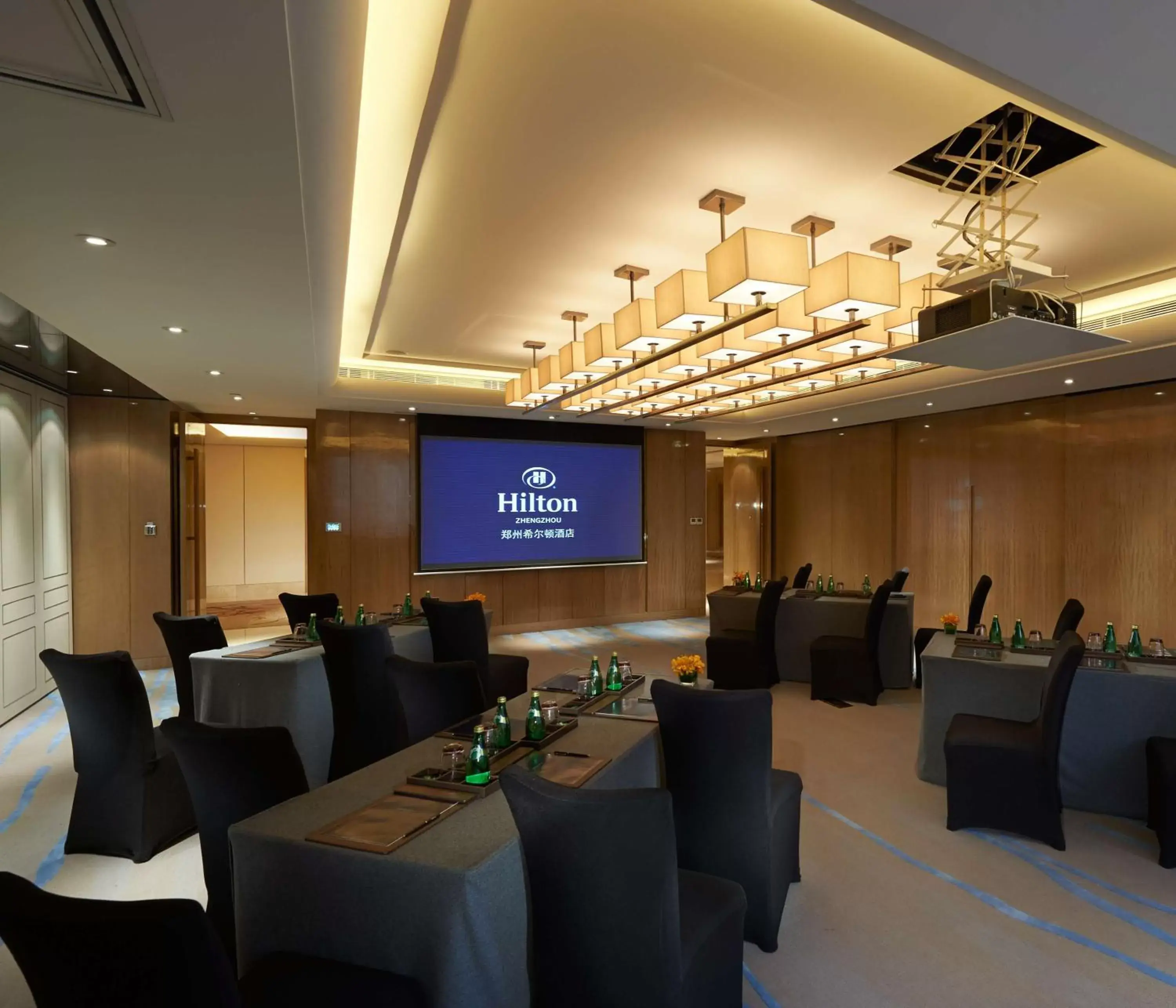 Meeting/conference room in Hilton Zhengzhou