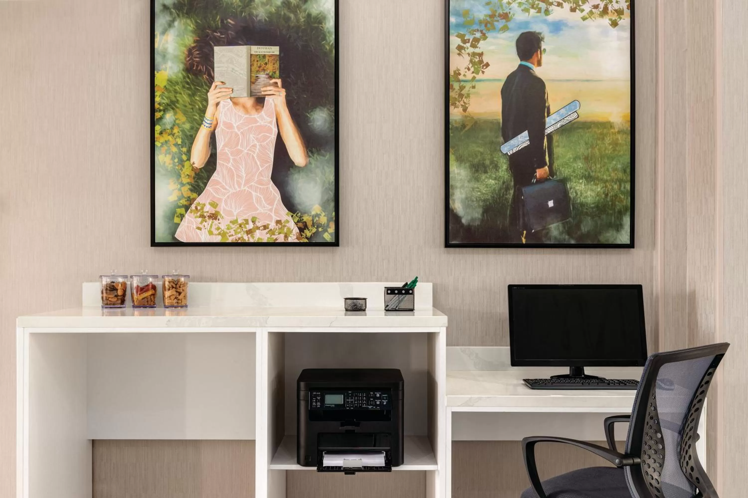 Business facilities in La Quinta inn & suites by Wyndham Dothan