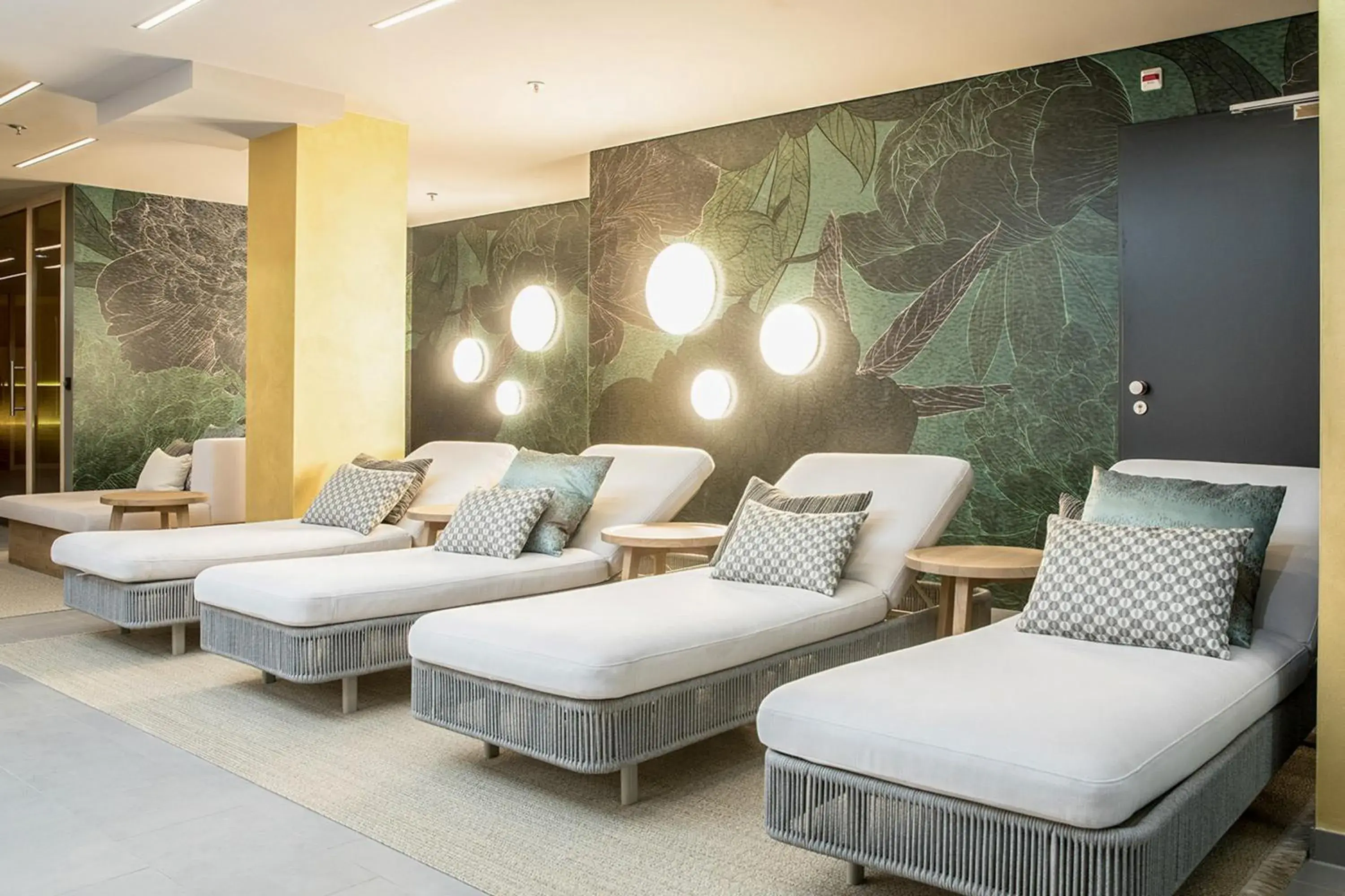 Area and facilities, Seating Area in Radisson Blu Hotel, Cologne