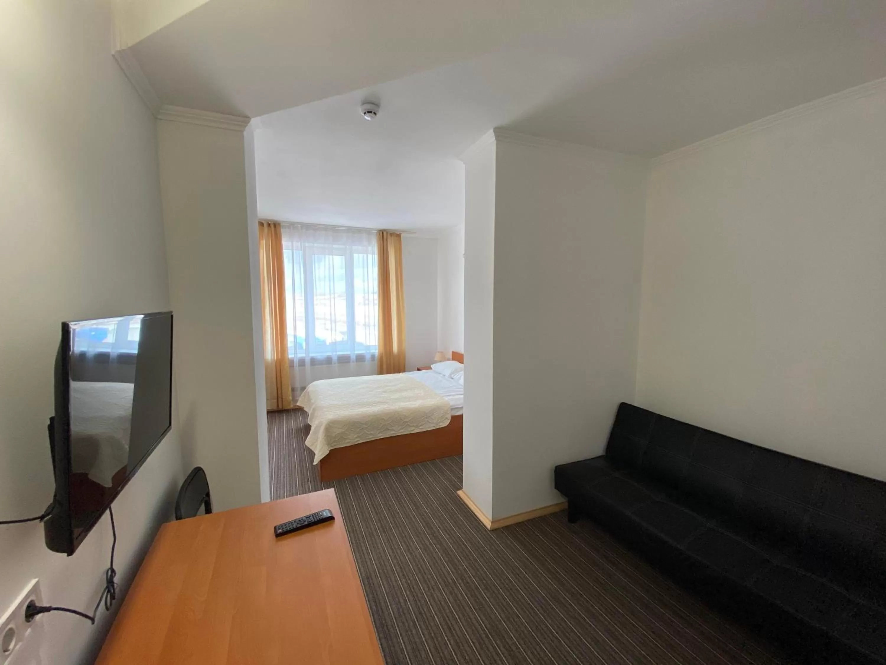 TV/Entertainment Center in Autopark Hotel