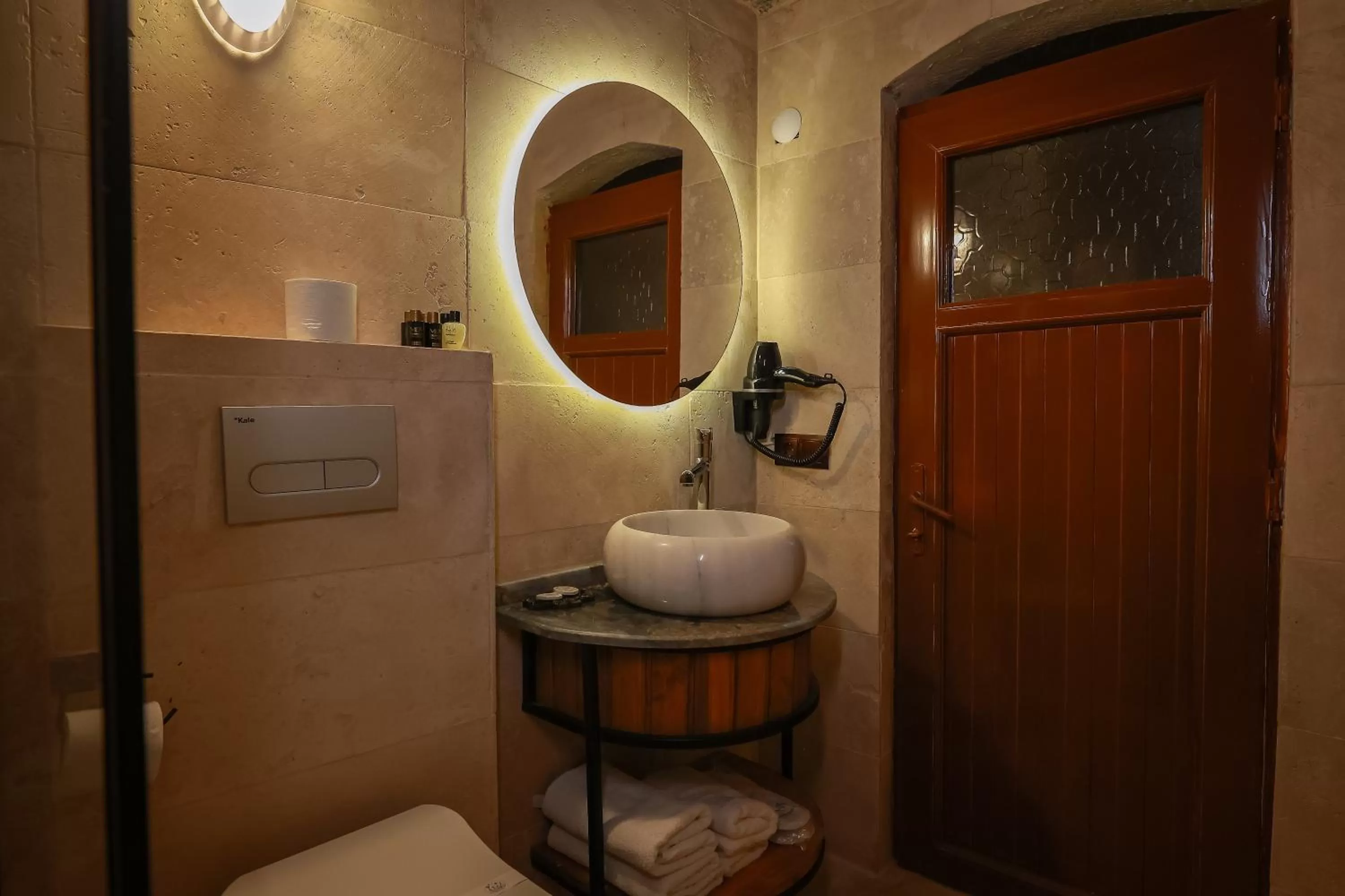 Shower in Mia Cappadocia Cave Hotel