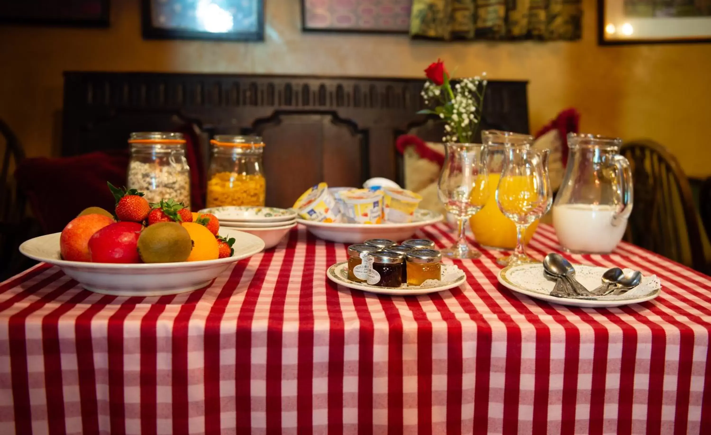 Continental breakfast in The Withies Inn