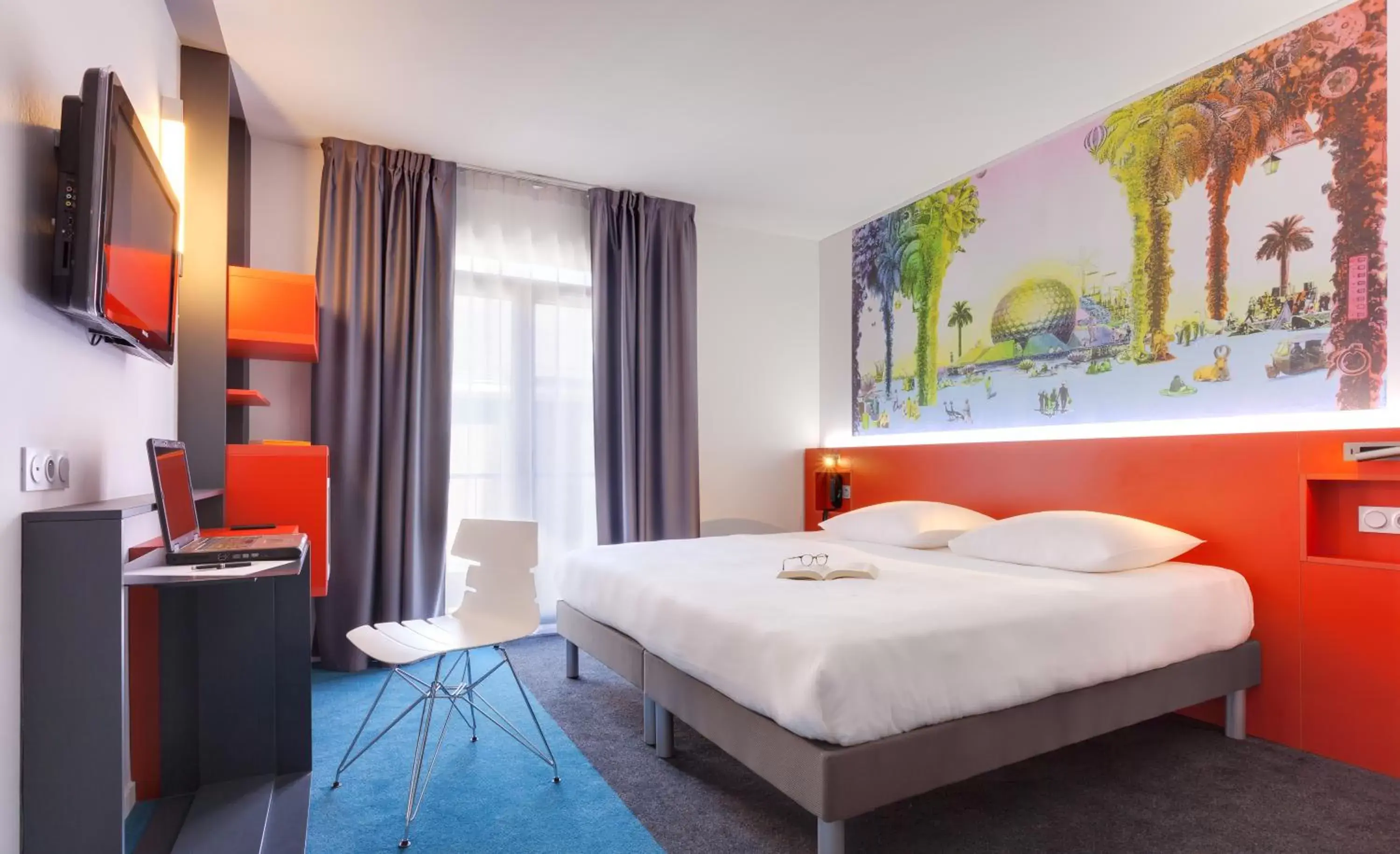 Photo of the whole room, Bed in ibis Styles Nantes Centre Gare