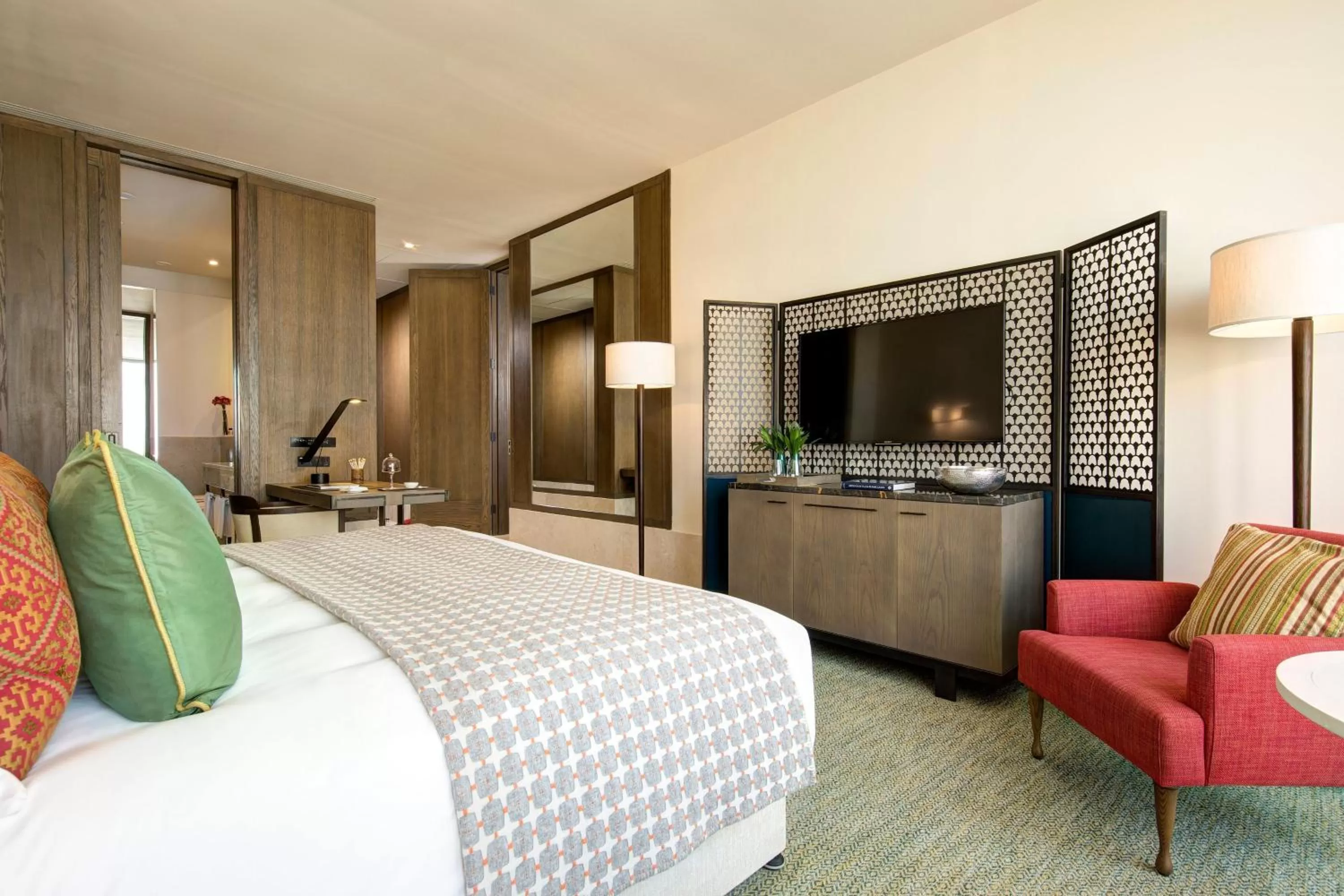 Photo of the whole room, Bed in Assila, a Luxury Collection Hotel, Jeddah