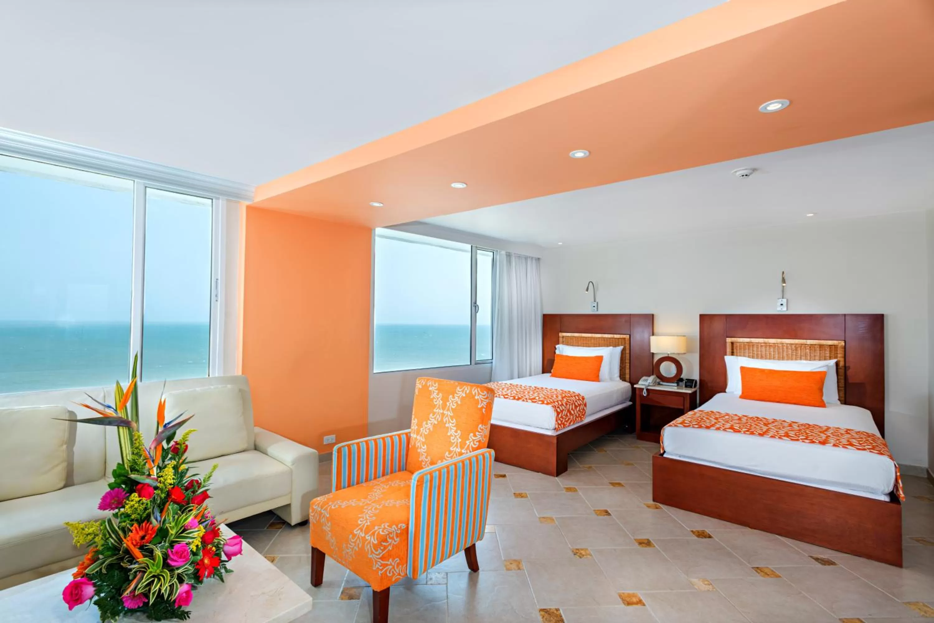 Photo of the whole room, Bed in Hotel Dann Cartagena