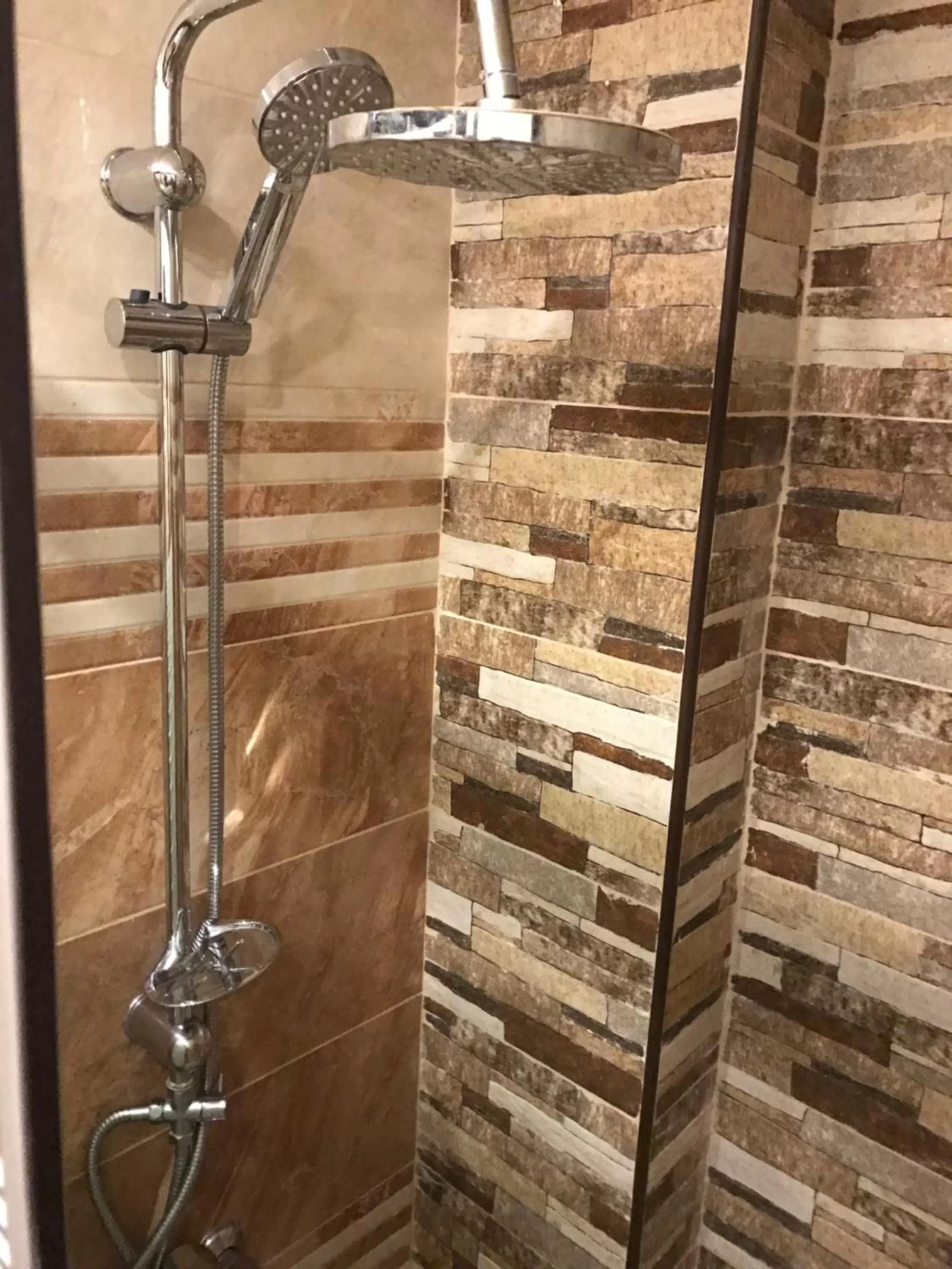 Sun Rise Hotel & Hostel & Tours