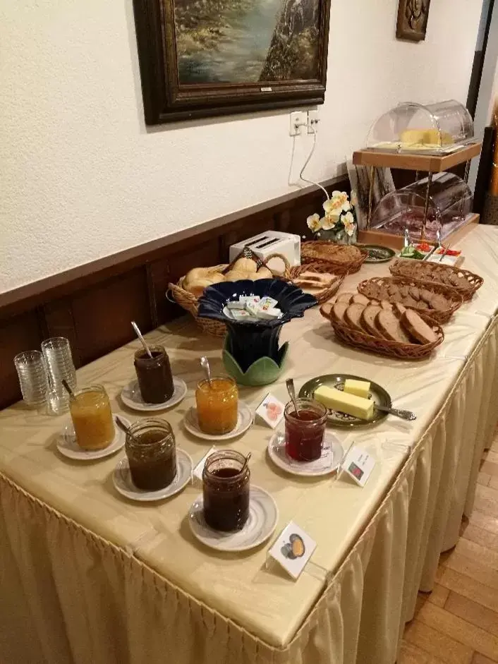 Buffet breakfast, Breakfast in Hotel Monte-Moro