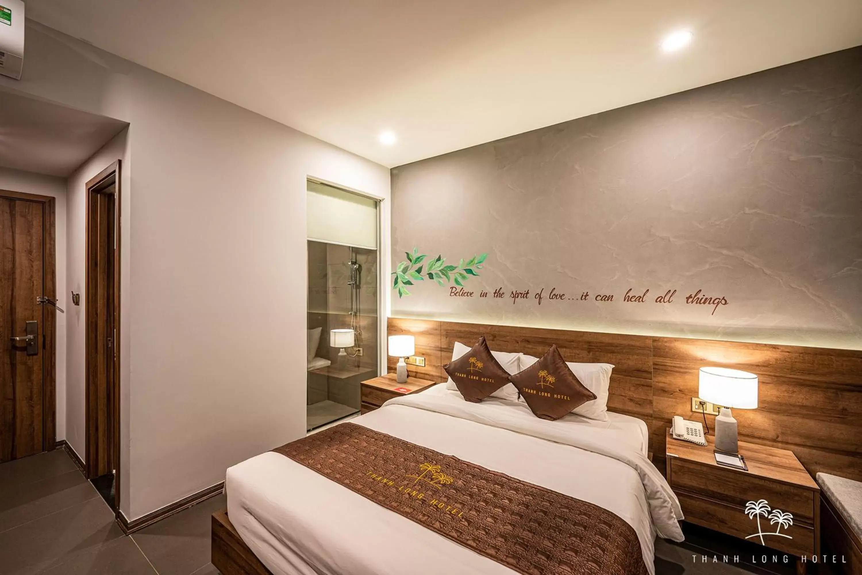 Bed in Thanh Long Hotel - Tra Khuc