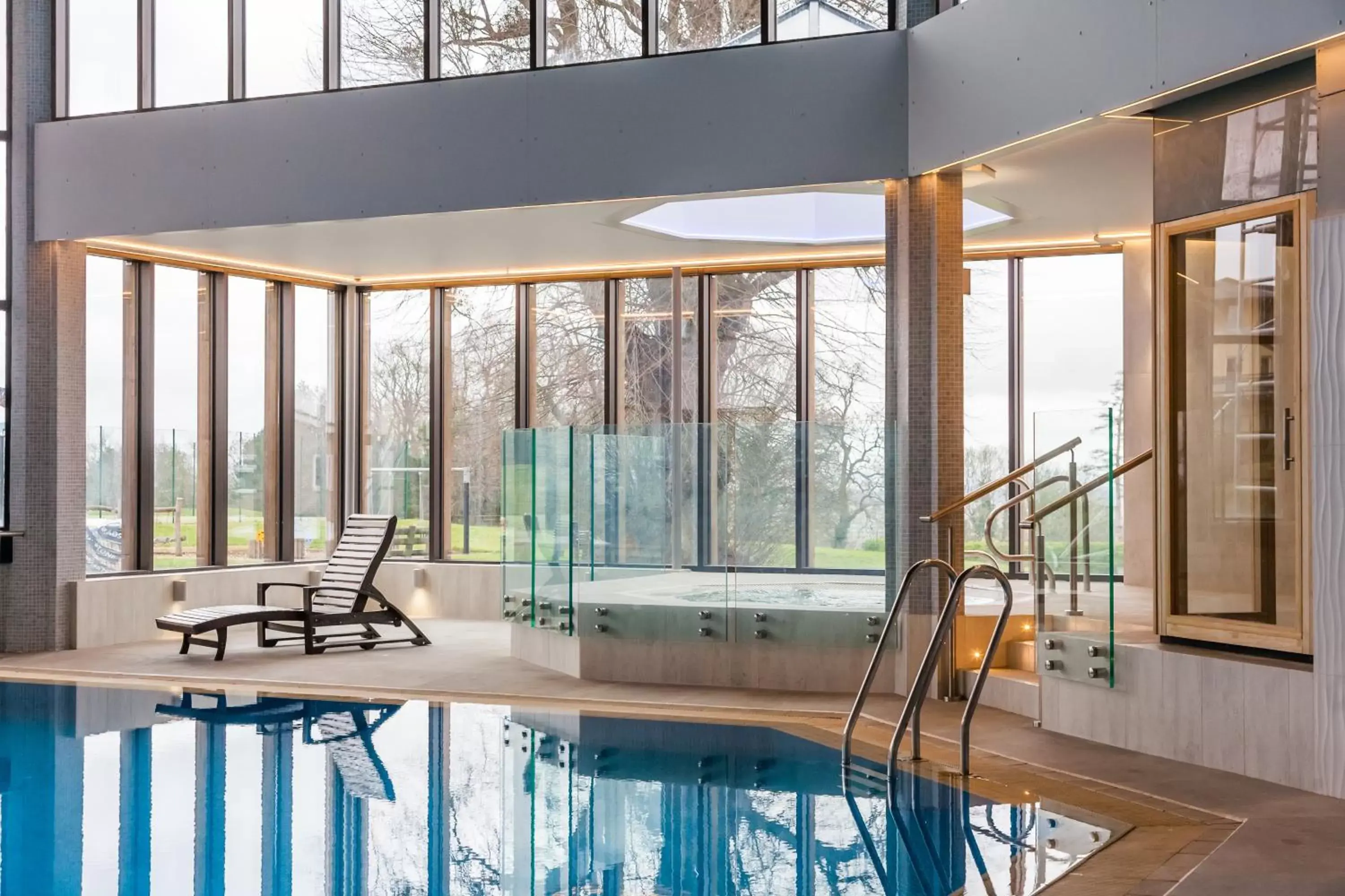 Spa and wellness centre/facilities, Swimming Pool in Swindon Blunsdon House Hotel, BW Premier Collection