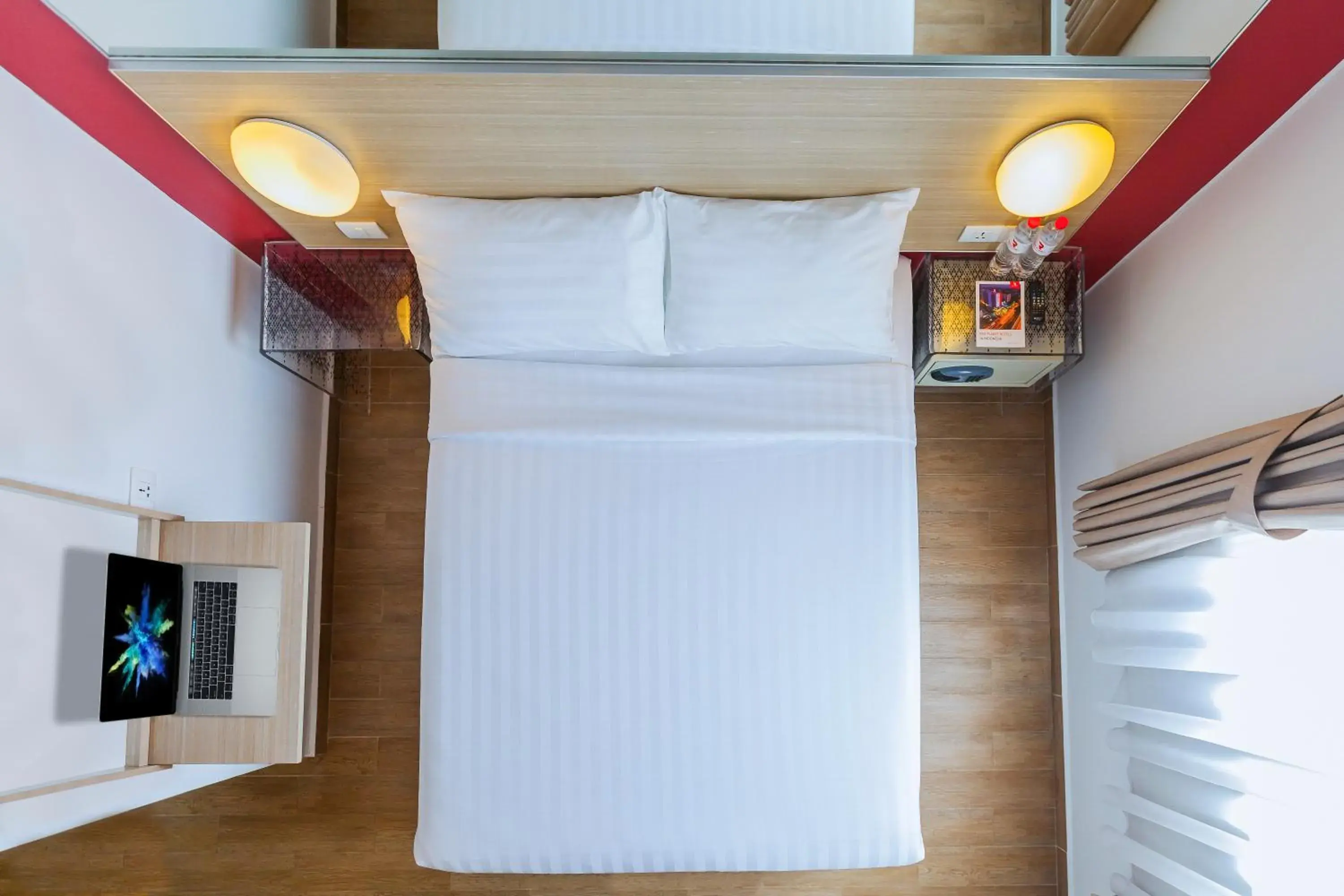 Bedroom, Bed in Monoloog Hotel Pasar Baru