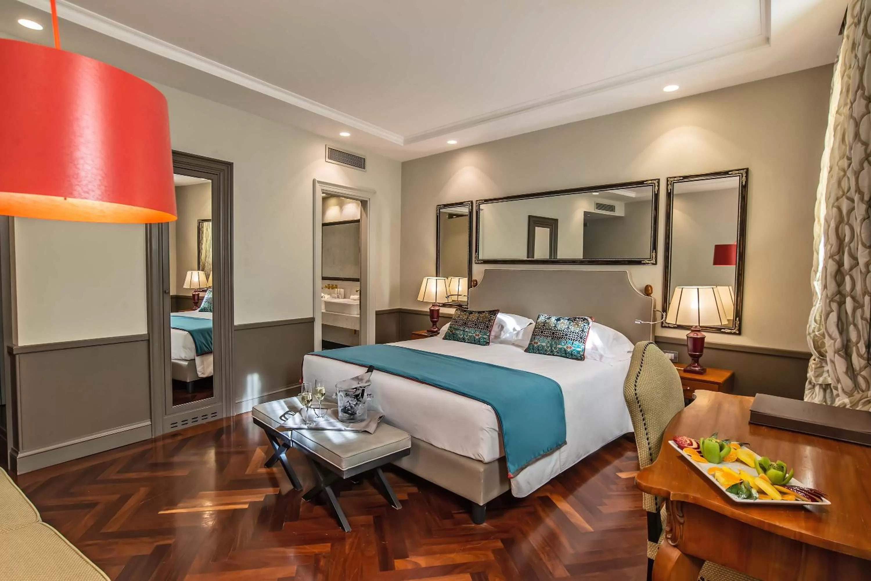 Bedroom, Bed in Hotel Lunetta