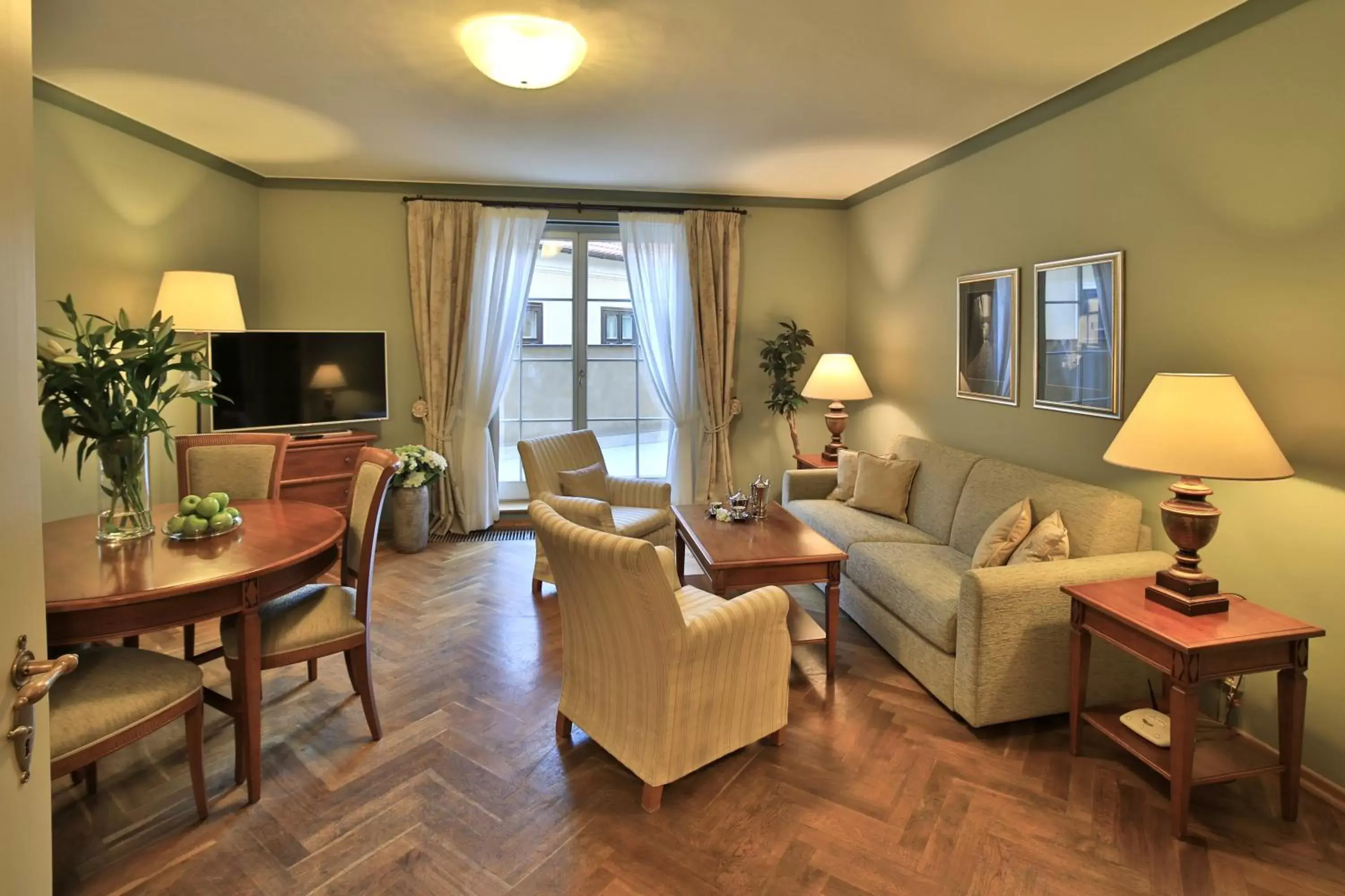 Living room, Seating Area in Appia Hotel Residences