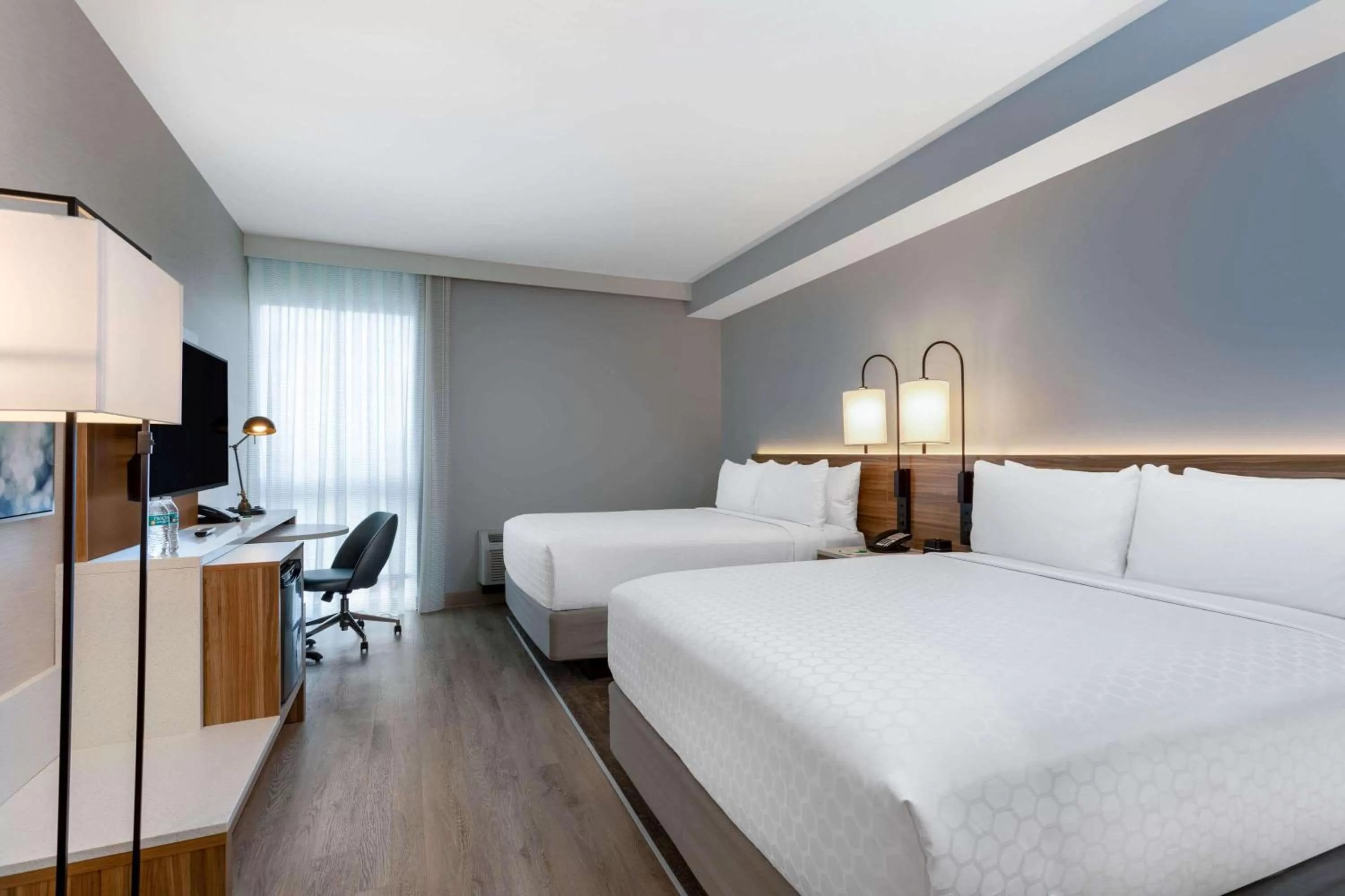 Photo of the whole room, Bed in Wyndham Garden Miami International Airport