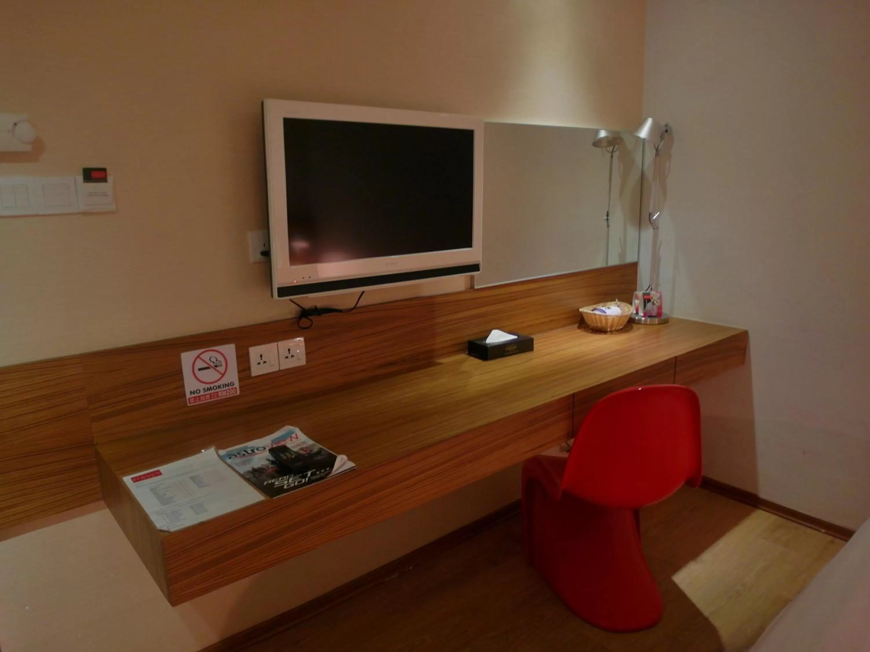 TV and multimedia in French Hotel