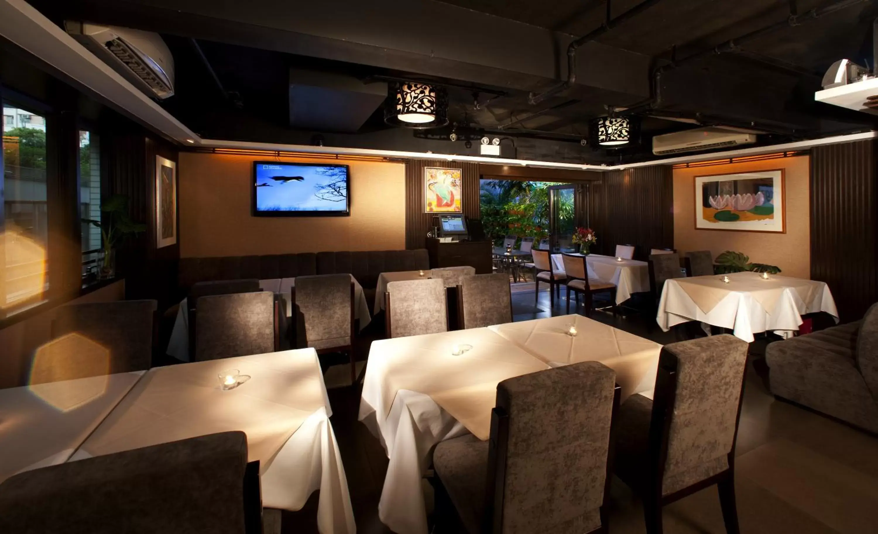 Lounge or bar, Restaurant/Places to Eat in Xi Hotel