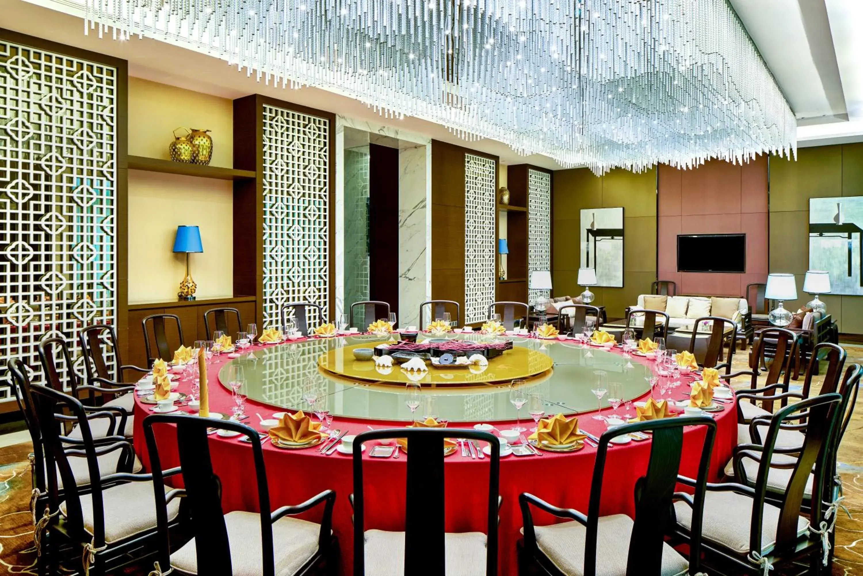 Restaurant/Places to Eat in Crowne Plaza Tianjin Jinnan, an IHG Hotel