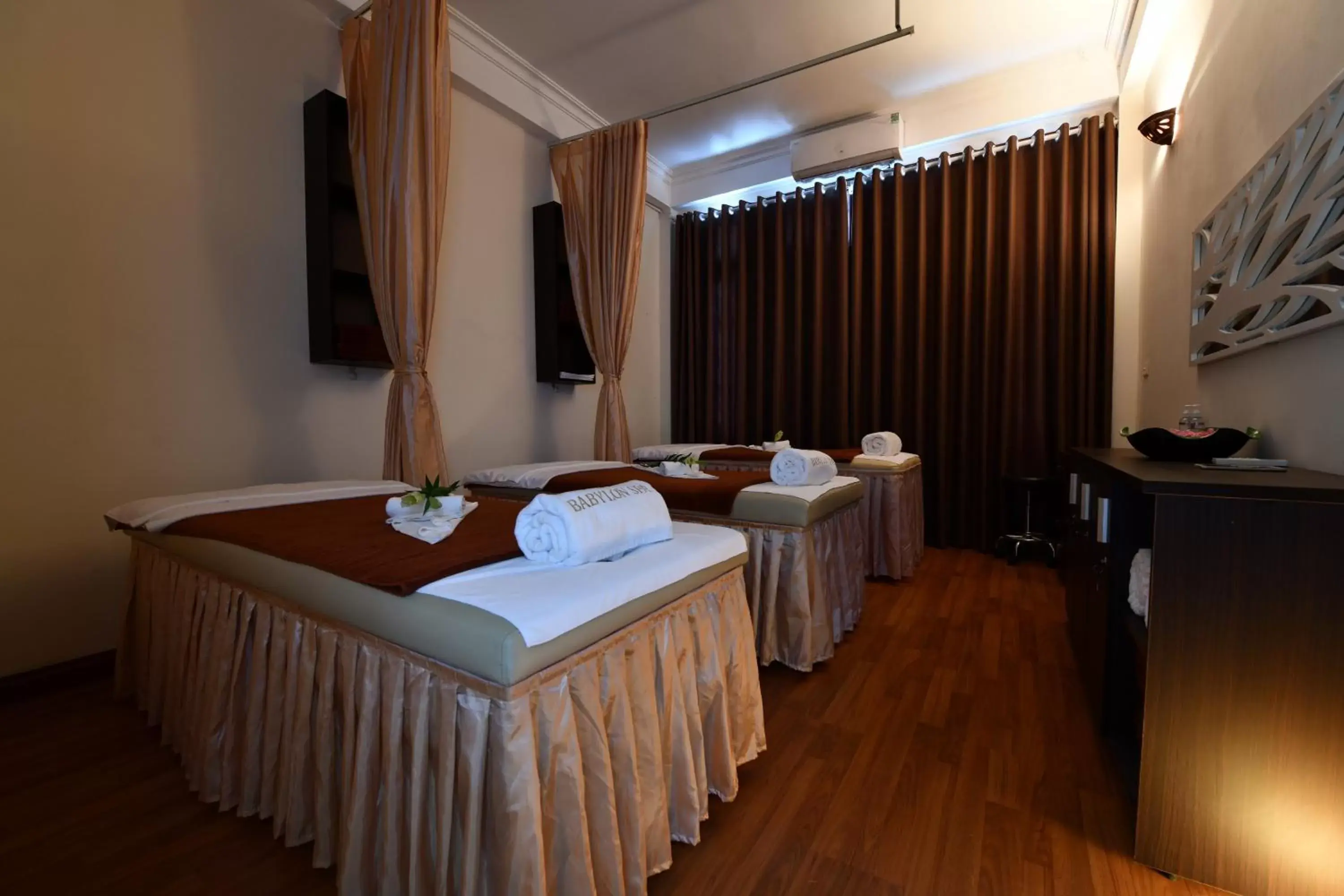 Spa and wellness centre/facilities, Bed in Babylon Grand Hotel & Spa