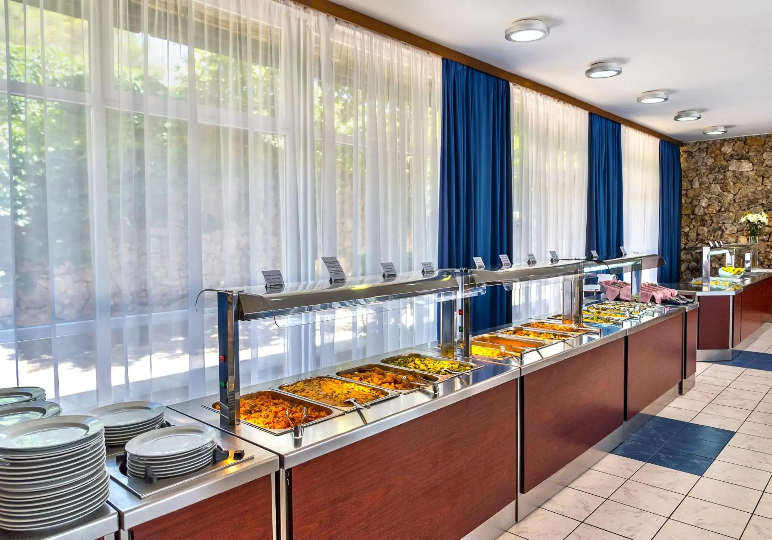 Restaurant/places to eat in Sagitta All inclusive light Restaurant/places to eat in Sagitta All inclusive light