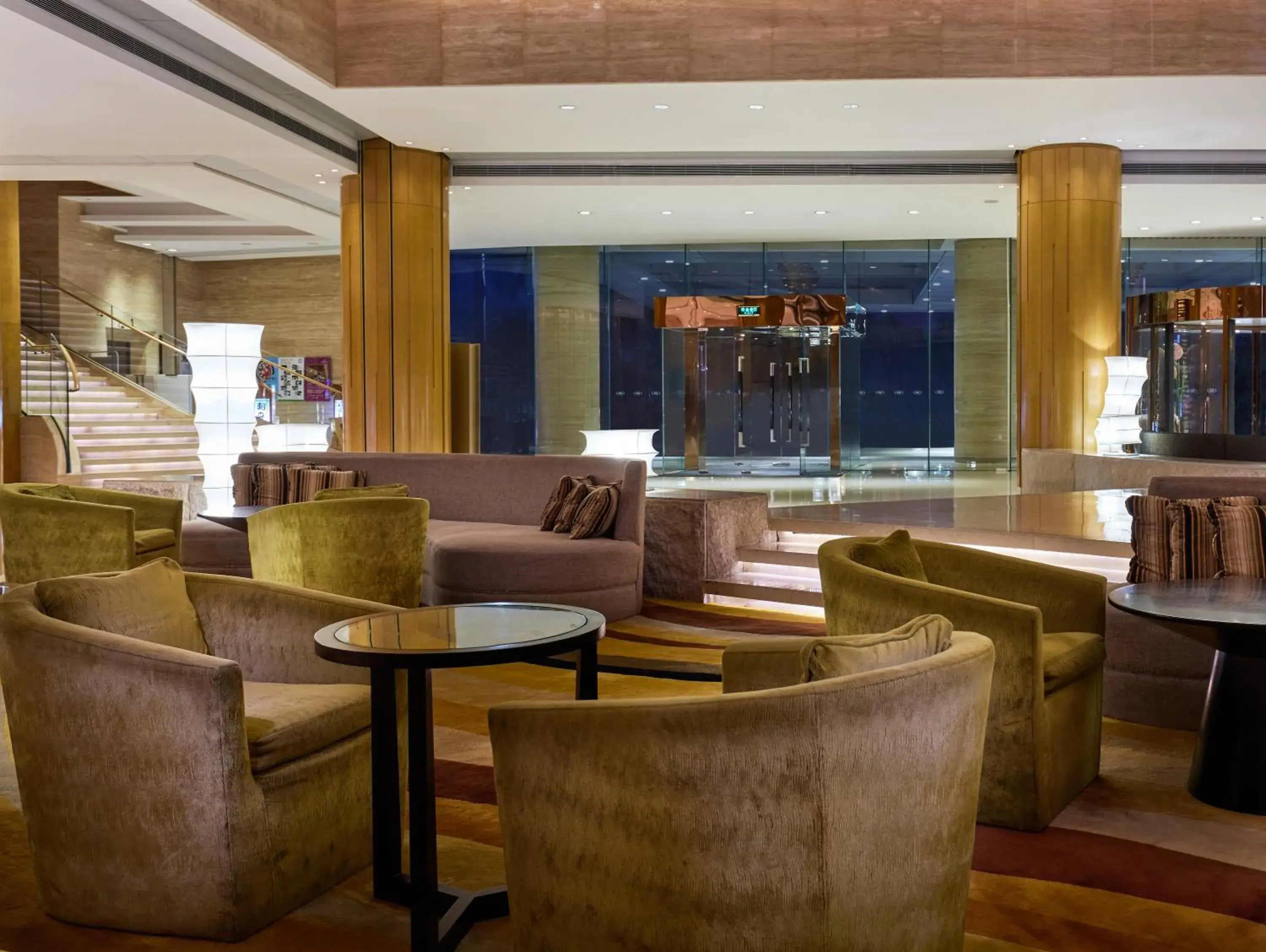 Property building, Lounge/Bar in Crowne Plaza Zhongshan Wing On City, an IHG Hotel