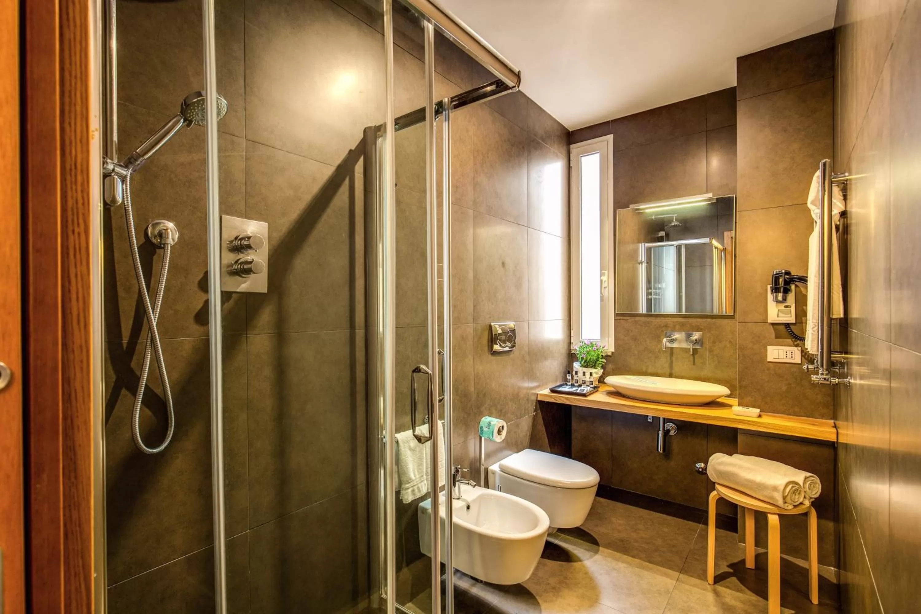 Shower in Trevi Beau Boutique Hotel