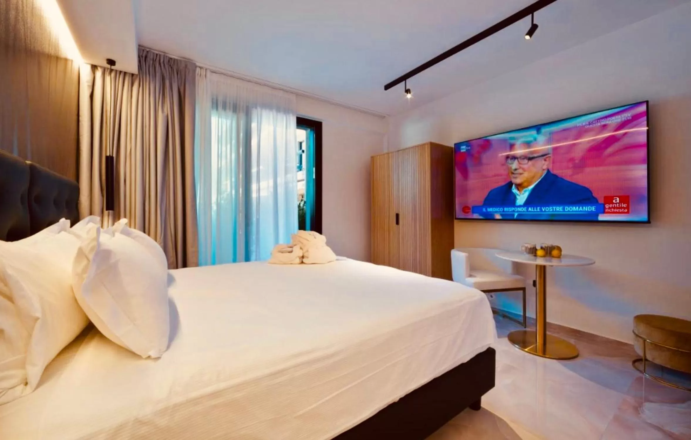 Bed in Boutique Hotel Sirmione