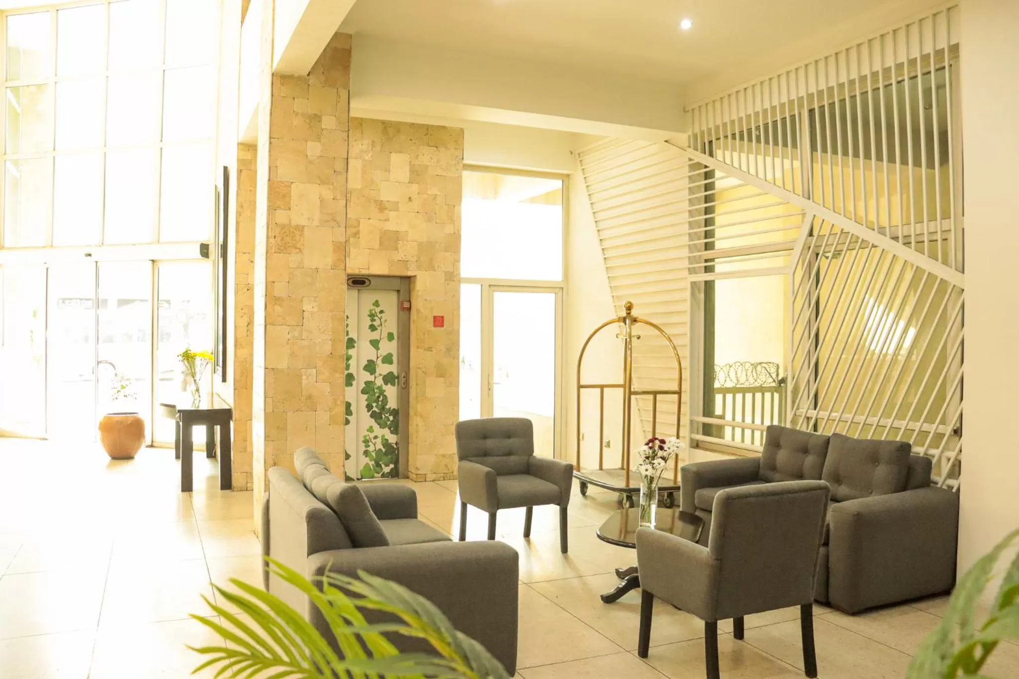 Lobby or reception in Hotel Terrano Concepción