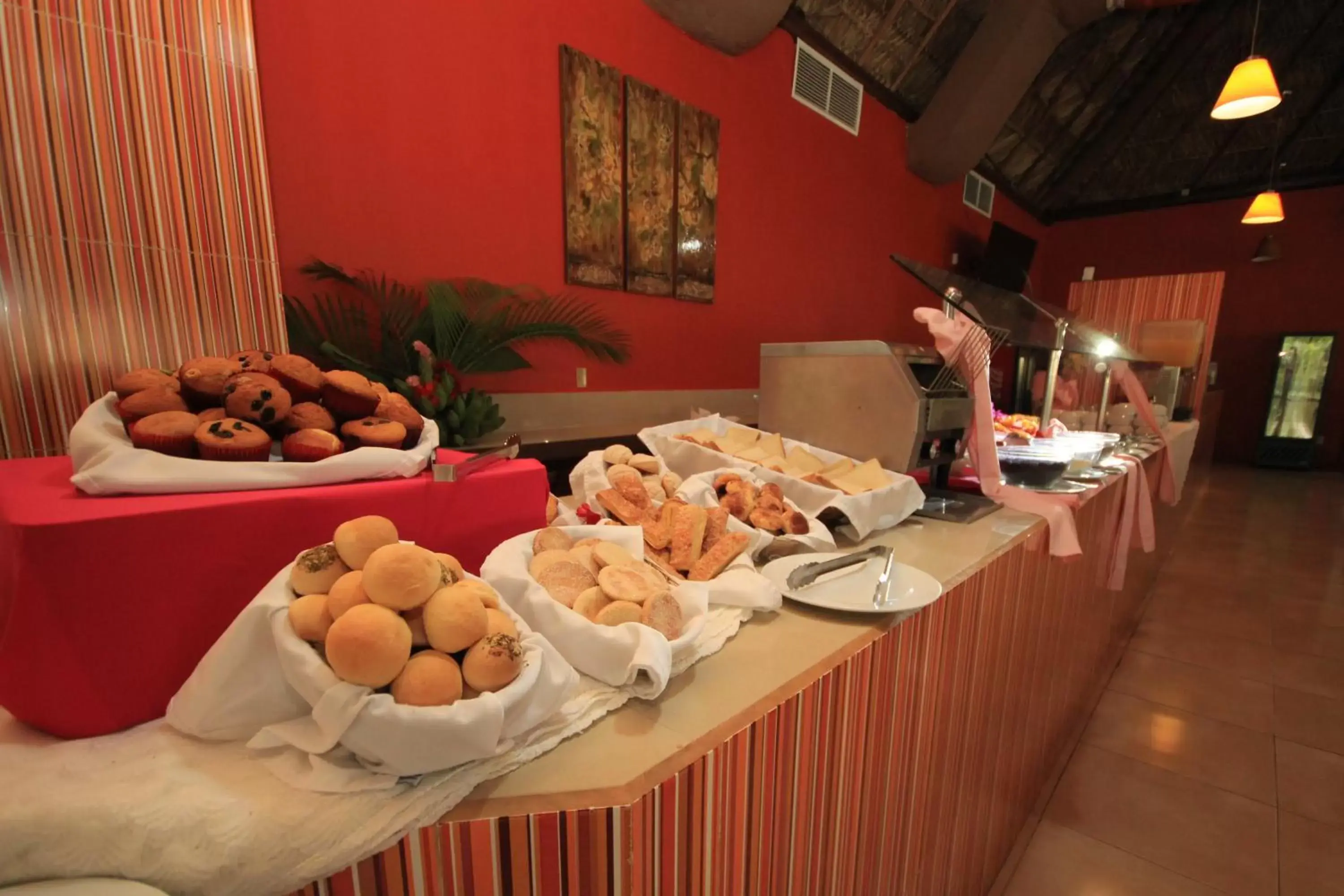 Buffet breakfast in Hotel Villa Mercedes Palenque