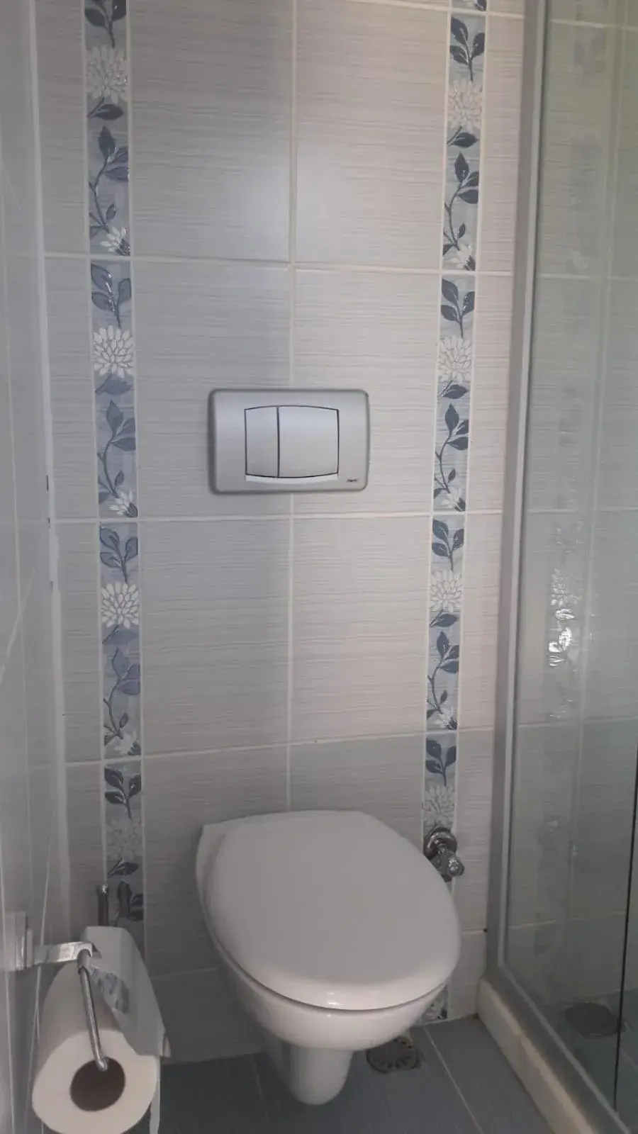 Bathroom in Rota Hotel