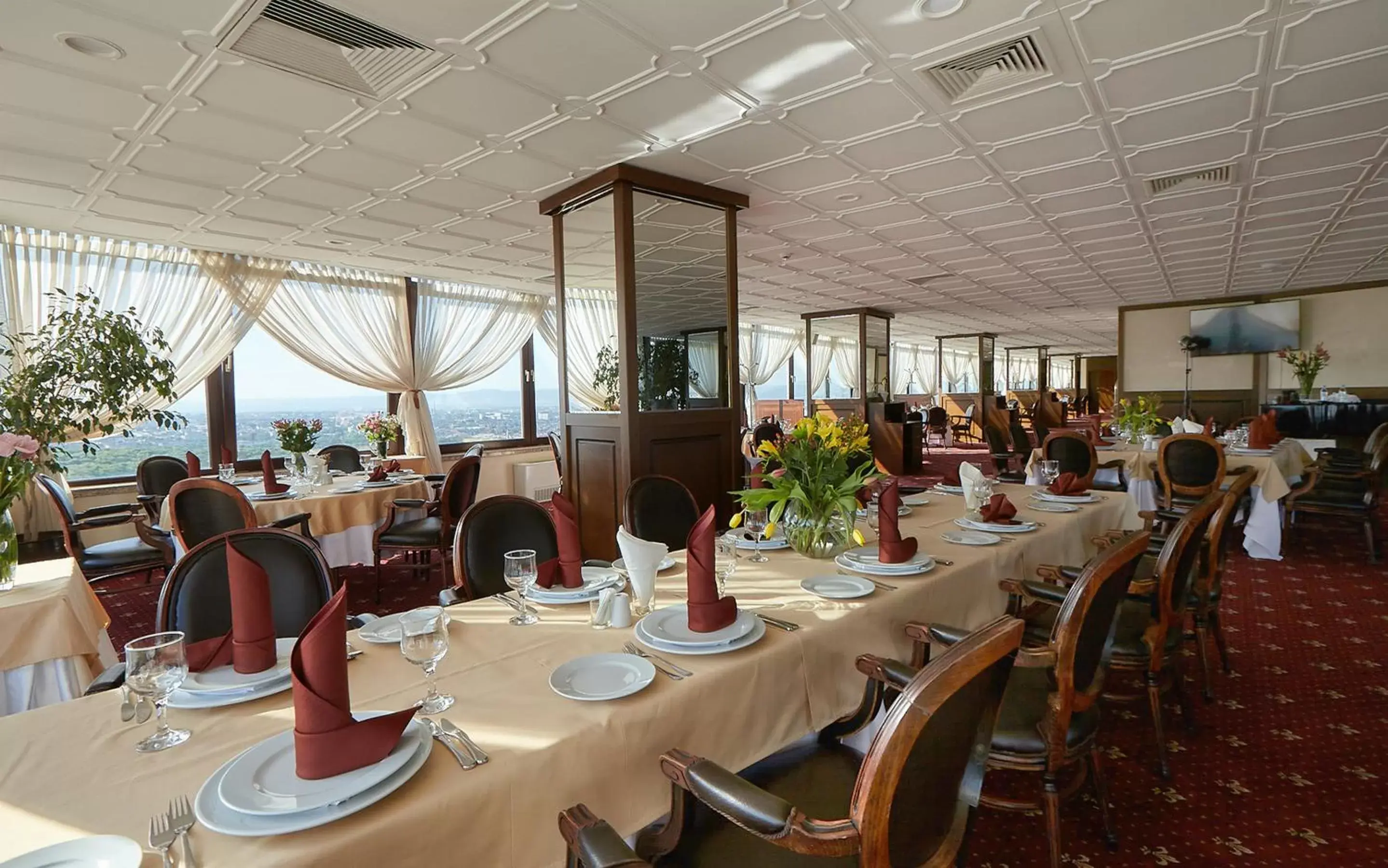 Restaurant/places to eat in Park Hotel Moskva Restaurant/places to eat in Park Hotel Moskva