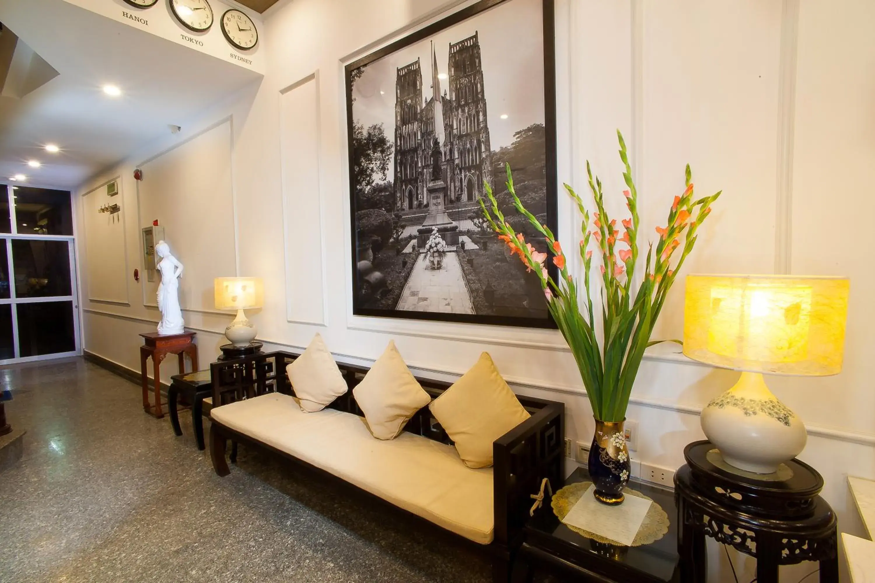 Meeting/conference room, Seating Area in Hanoi Luxury Hotel