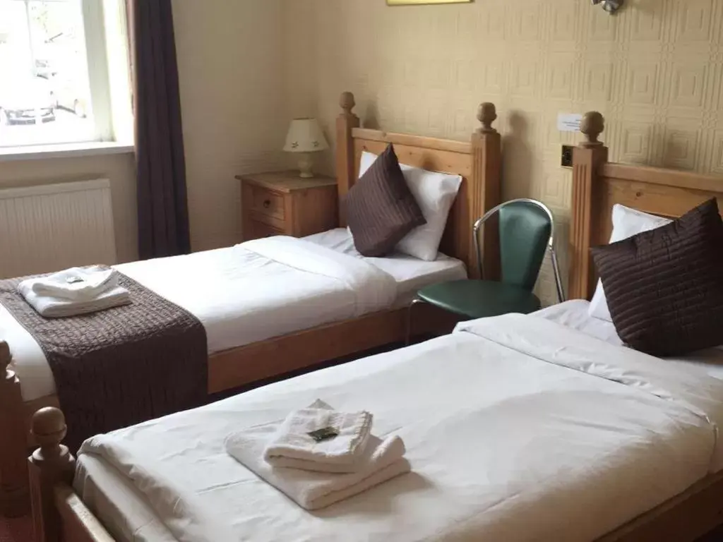Twin Room with Private Bathroom in Wool Merchant Hotel HALIFAX