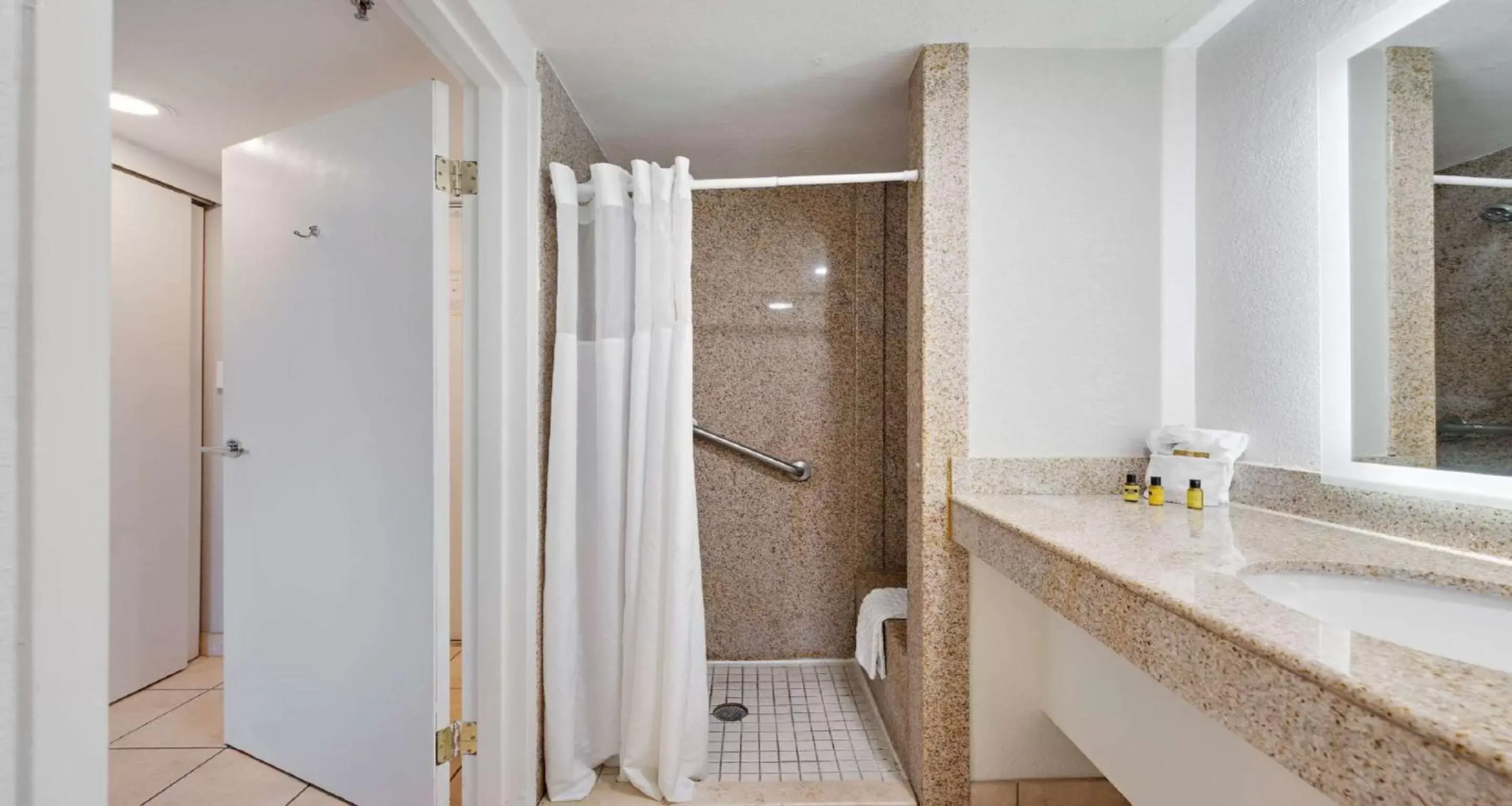 Bathroom in Best Western Plus Holiday Sands Inn & Suites