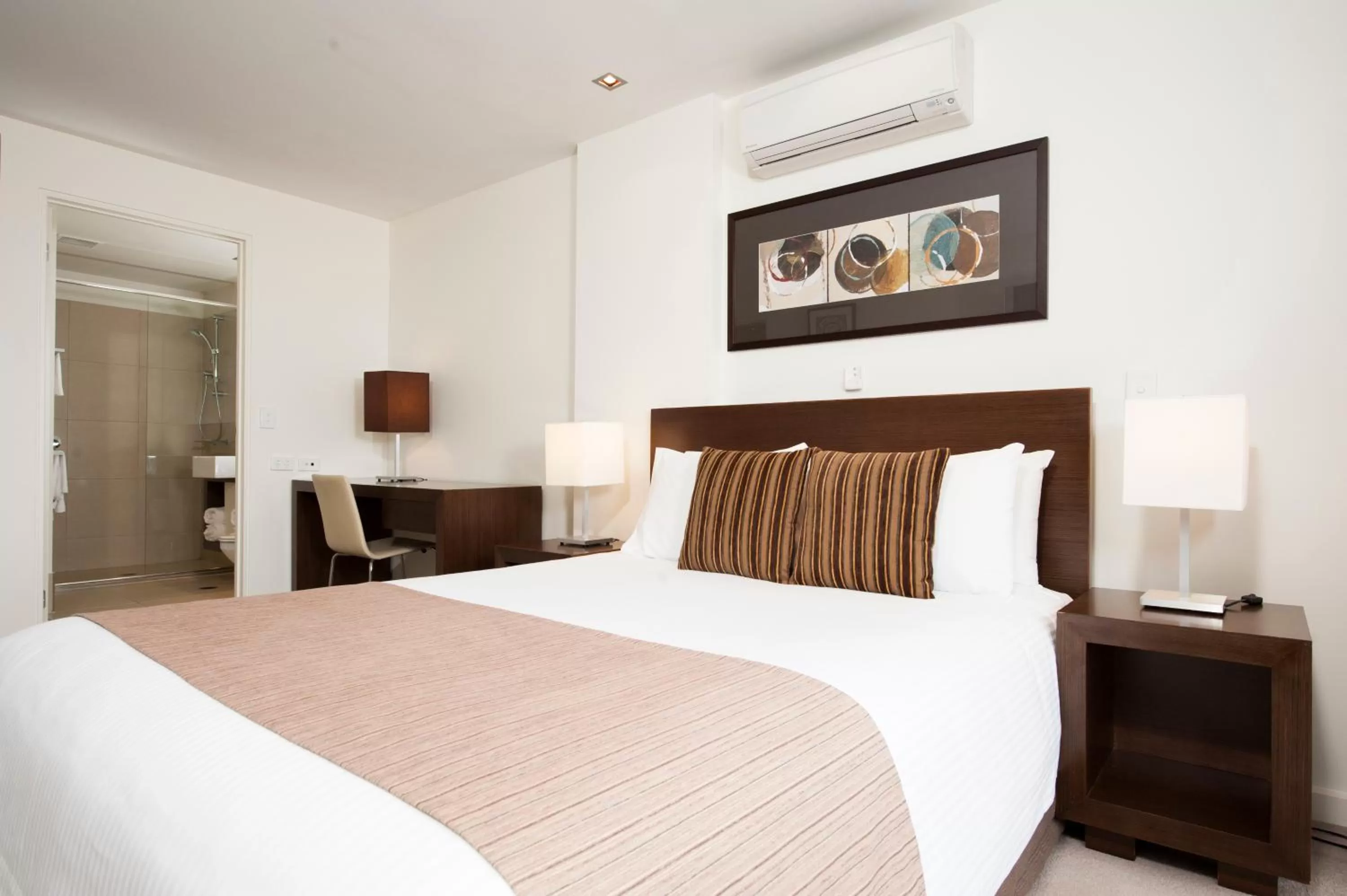 Bed in Wyndham Resort Torquay