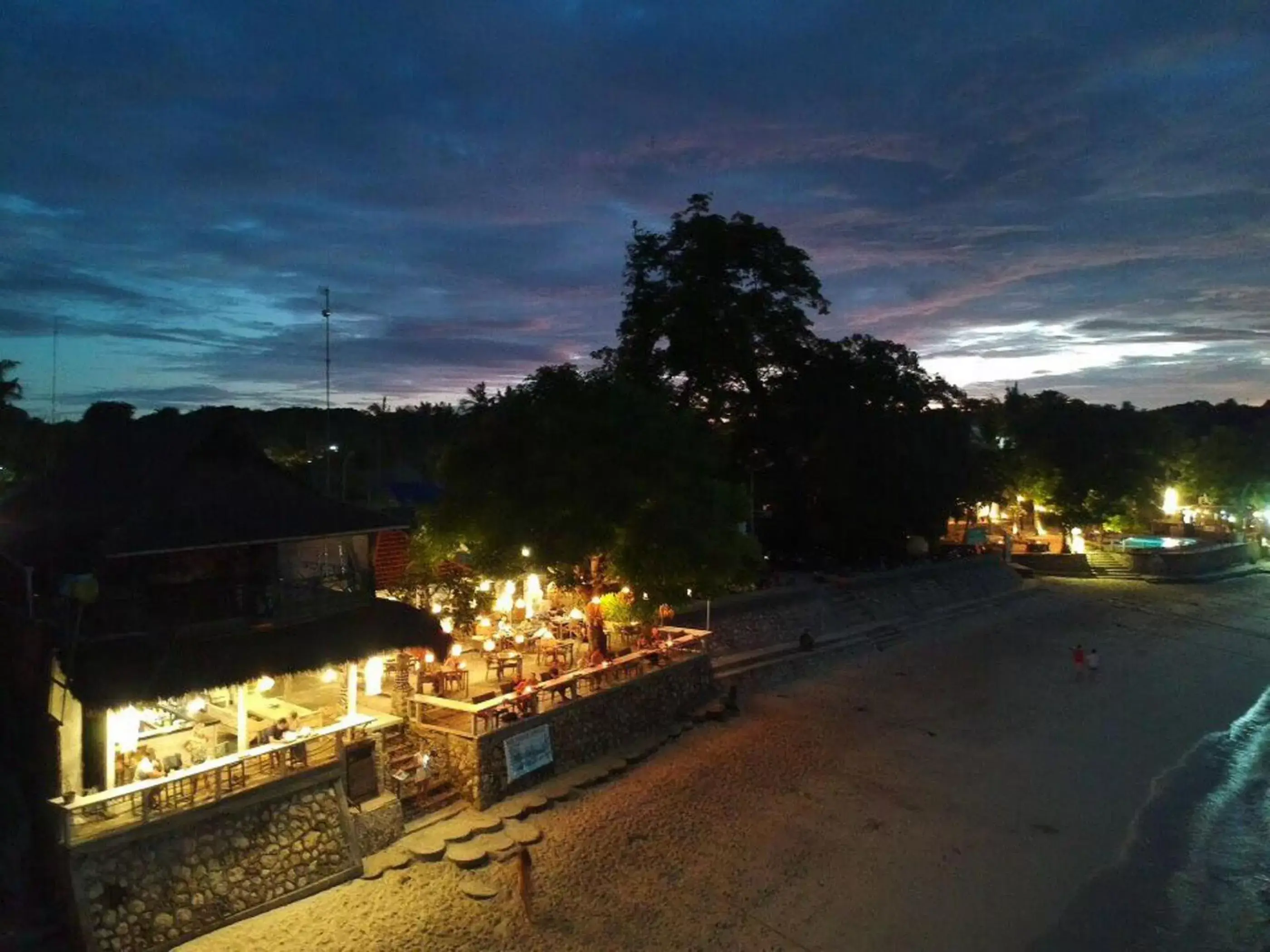 Restaurant/places to eat in Sanghyang Bay Villas Restaurant/places to eat in Sanghyang Bay Villas