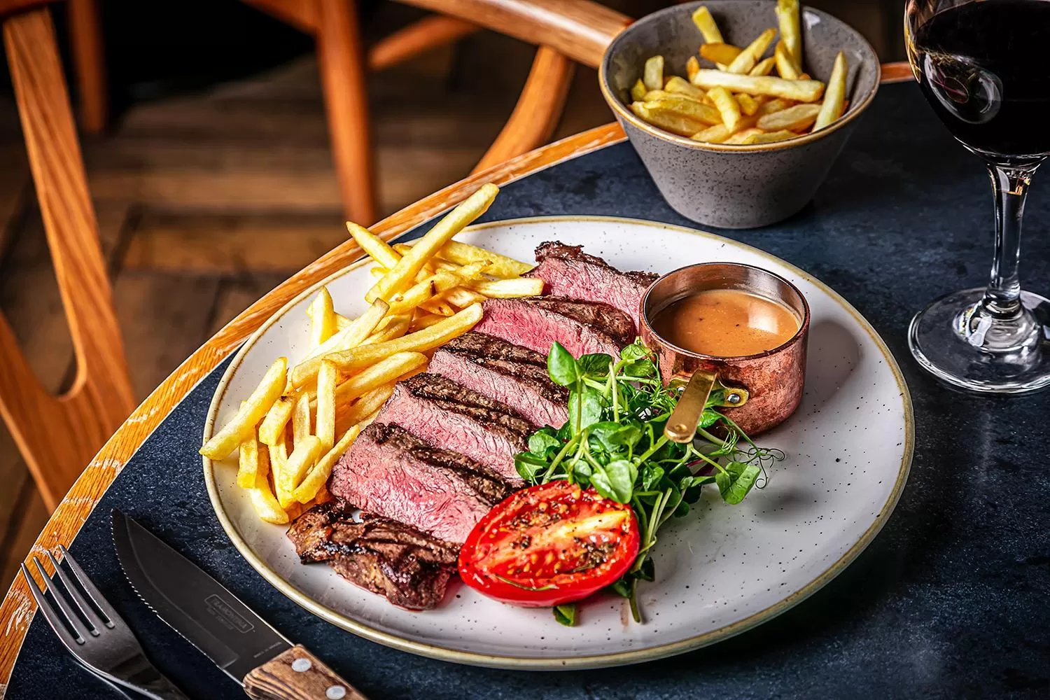 Food and drinks, Food in Inn on the Square