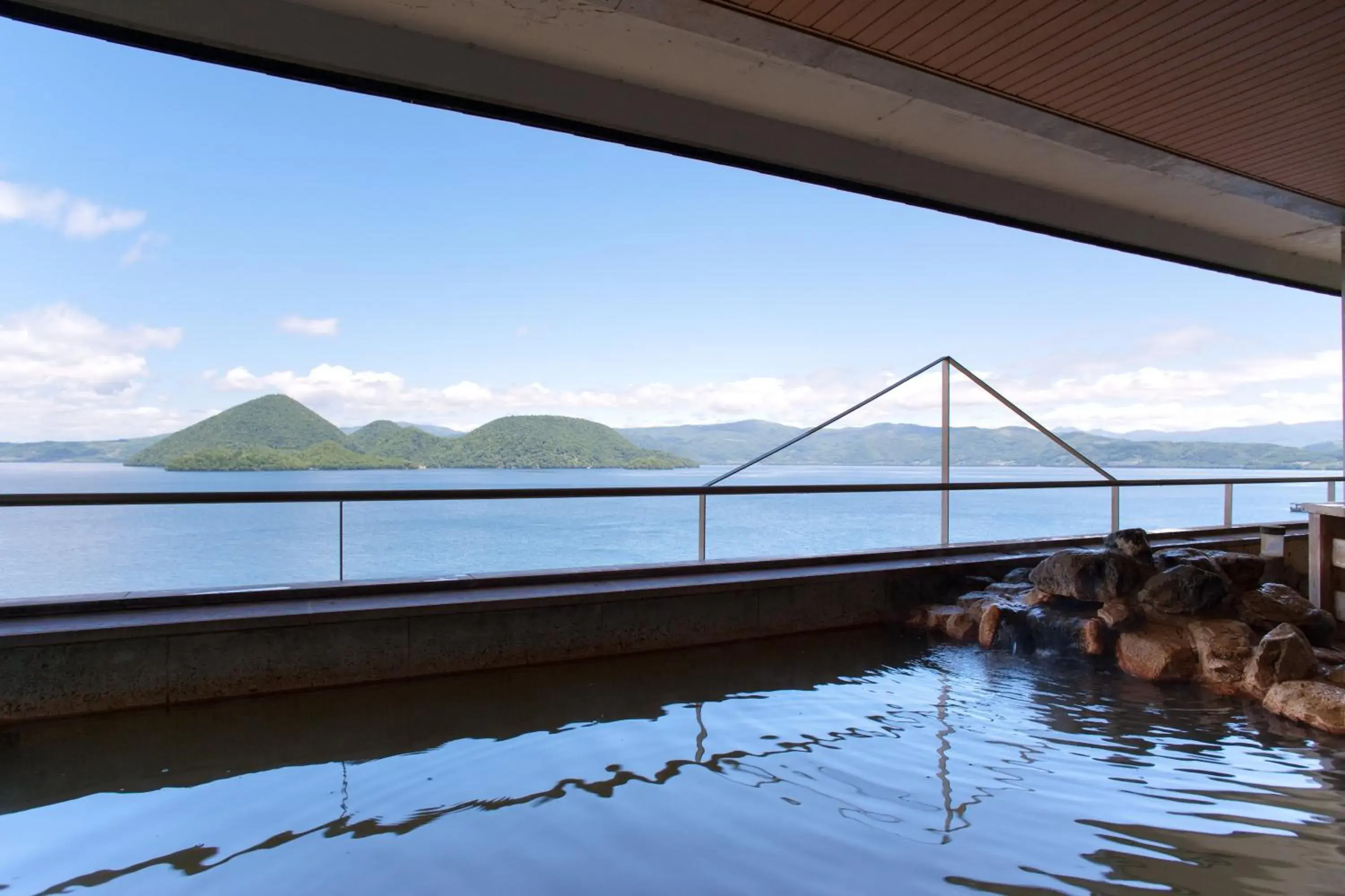 Hot Spring Bath, Mountain View in Toya Kohantei Hotel