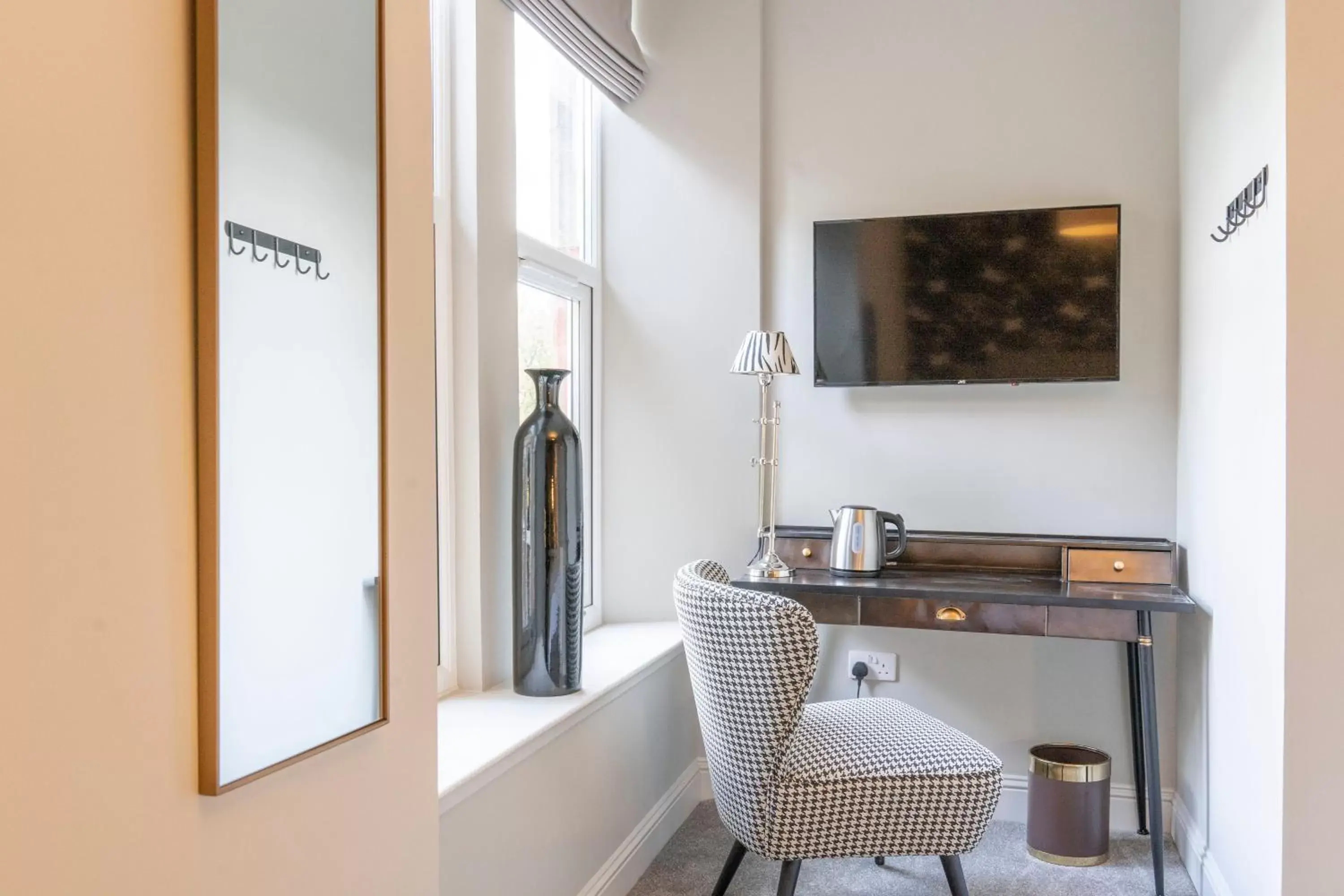 Deluxe Double Room in The Woodside Deluxe Double Room in The Woodside