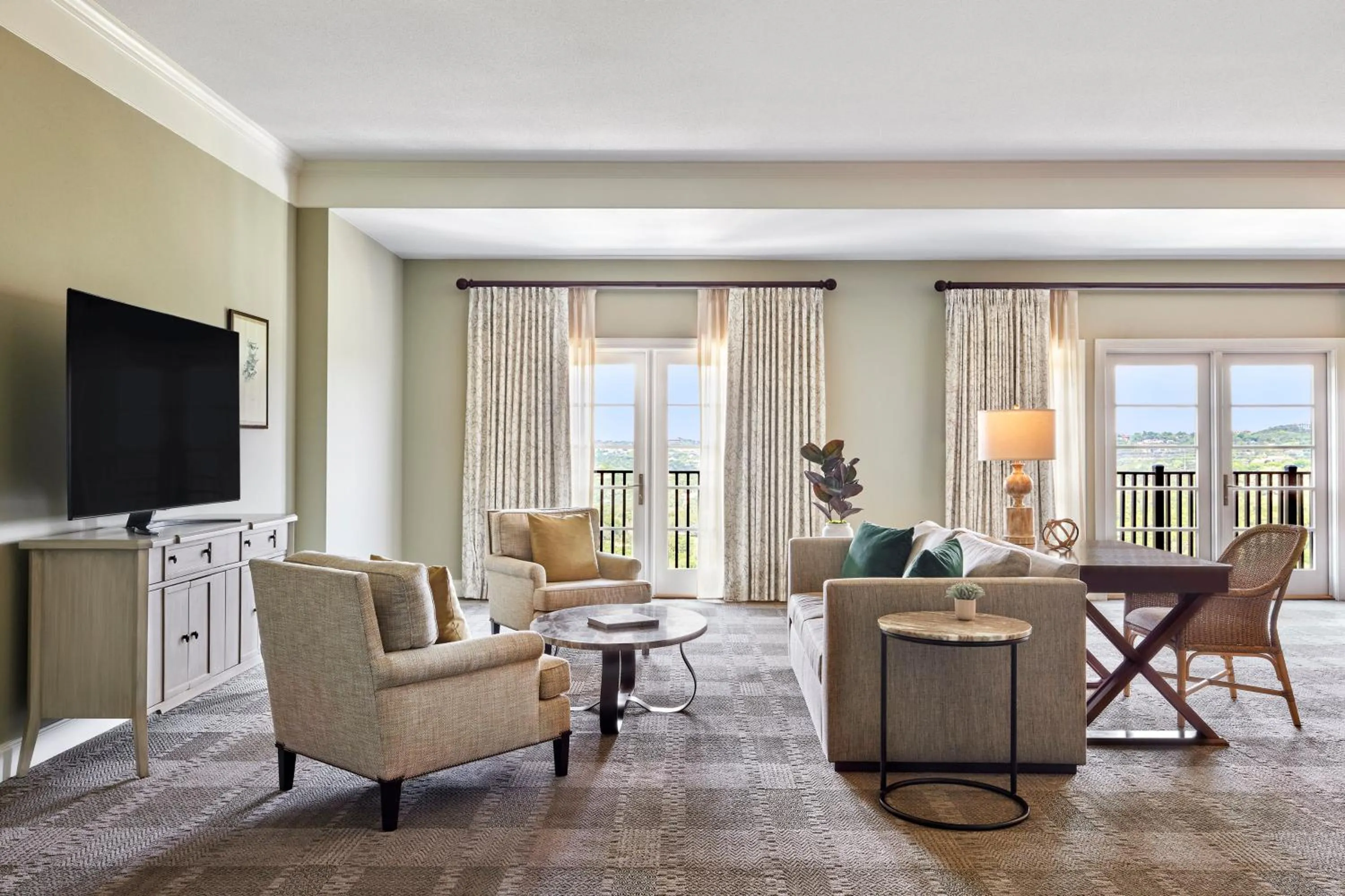 Photo of the whole room in Omni Barton Creek Resort and Spa Austin