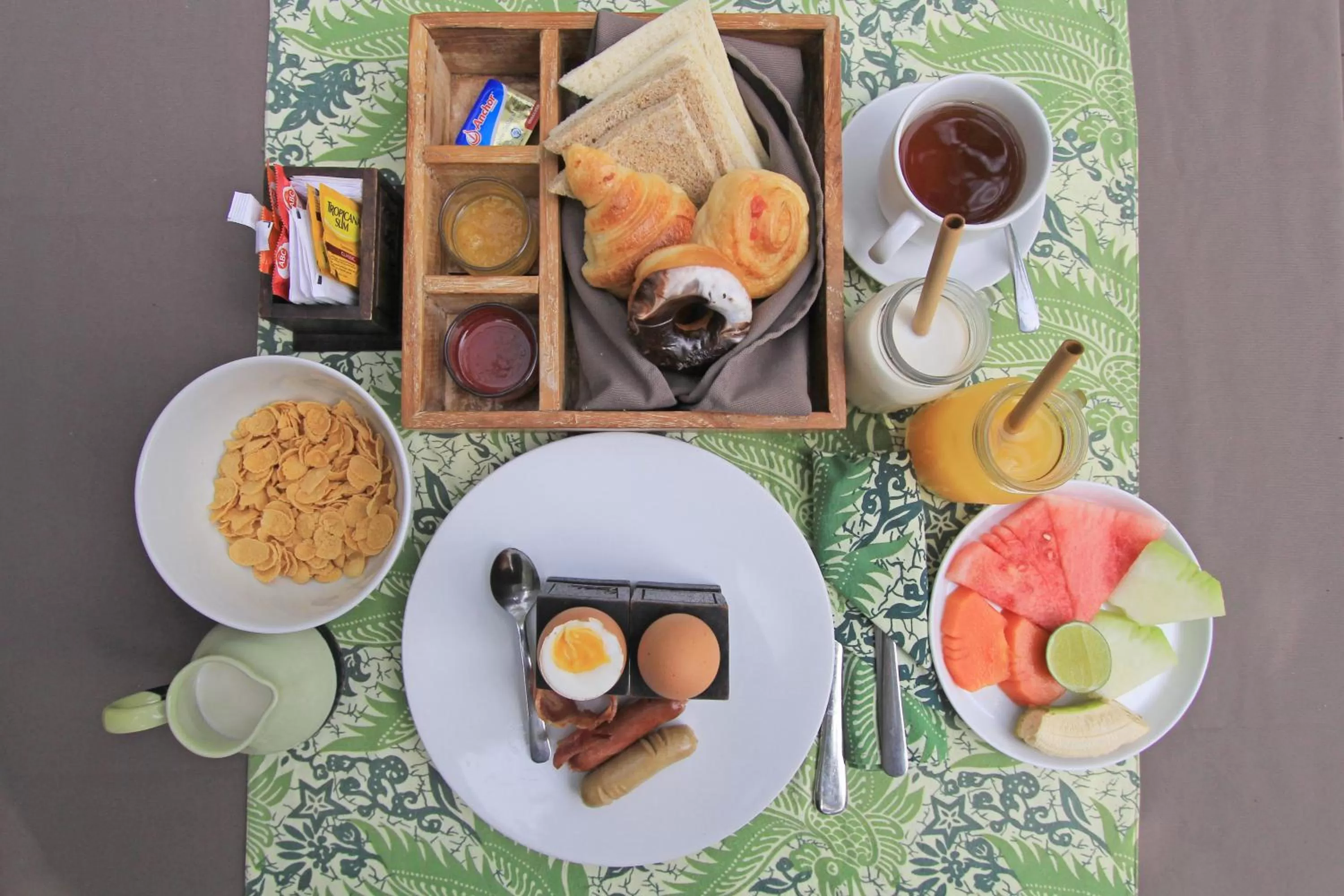 Food and drinks in KajaNe Mua at Ubud Bali