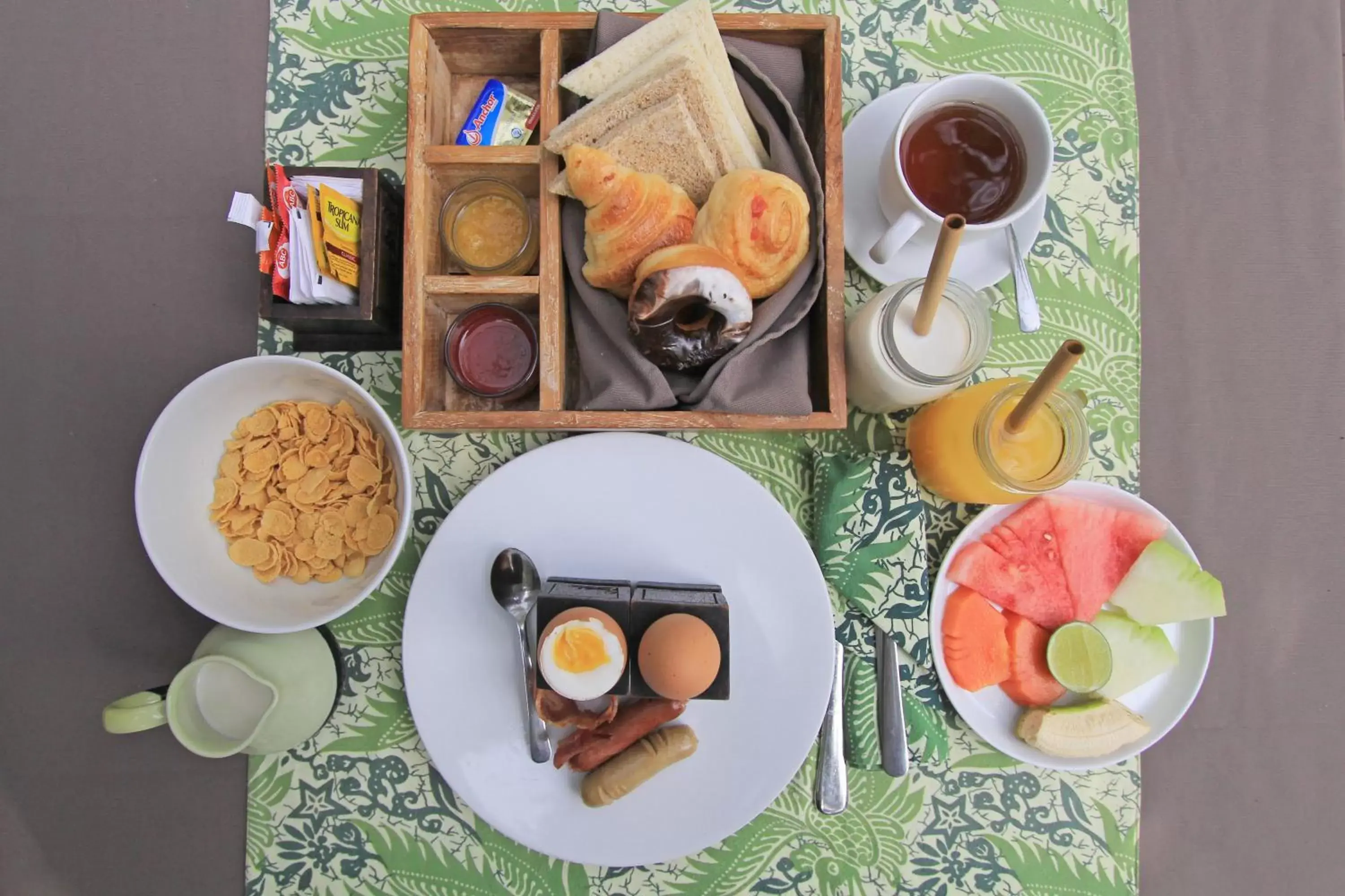 Food and drinks in KajaNe Mua at Ubud Bali Food and drinks in KajaNe Mua at Ubud Bali