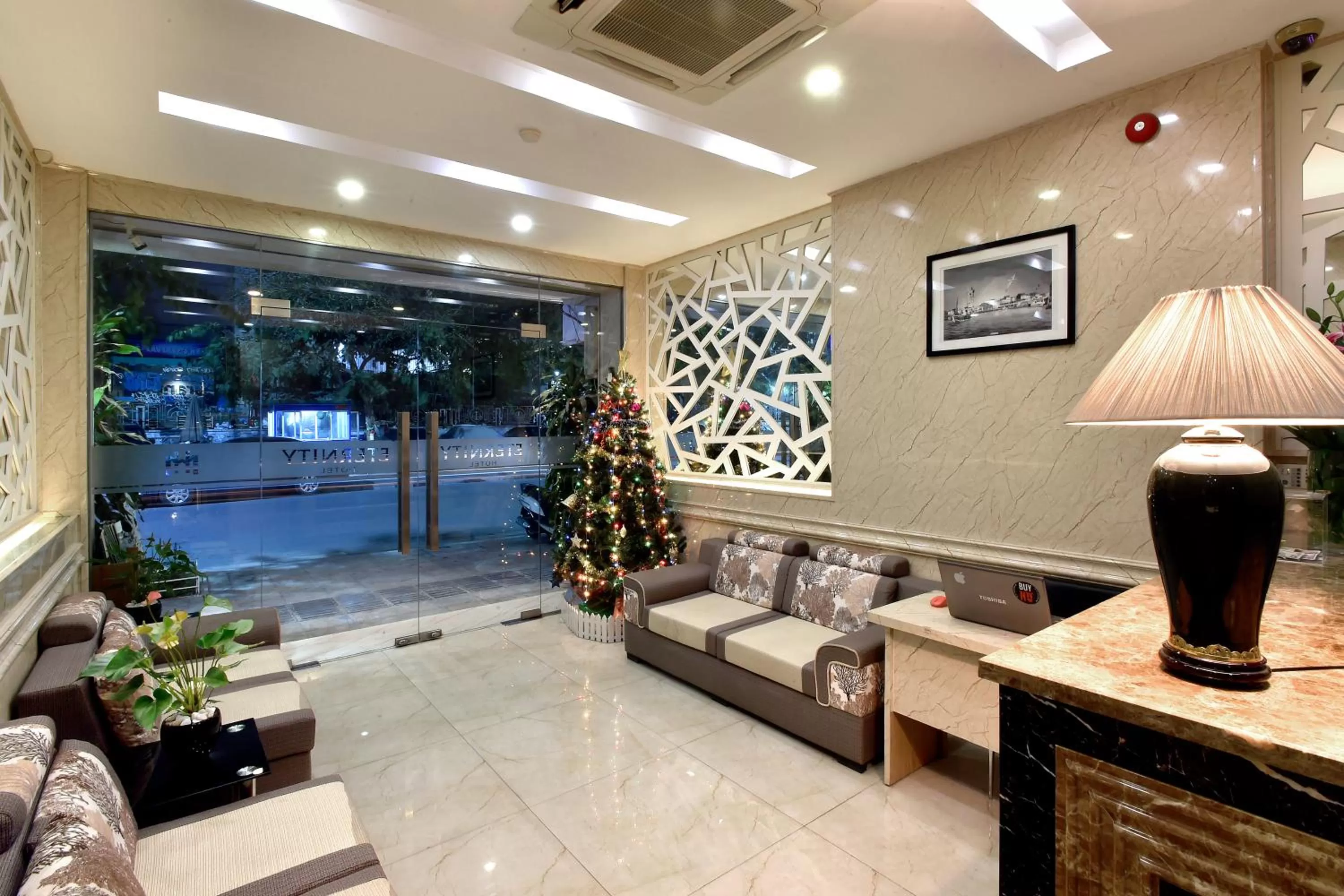 Lobby or reception in Hanoi Eternity Hotel