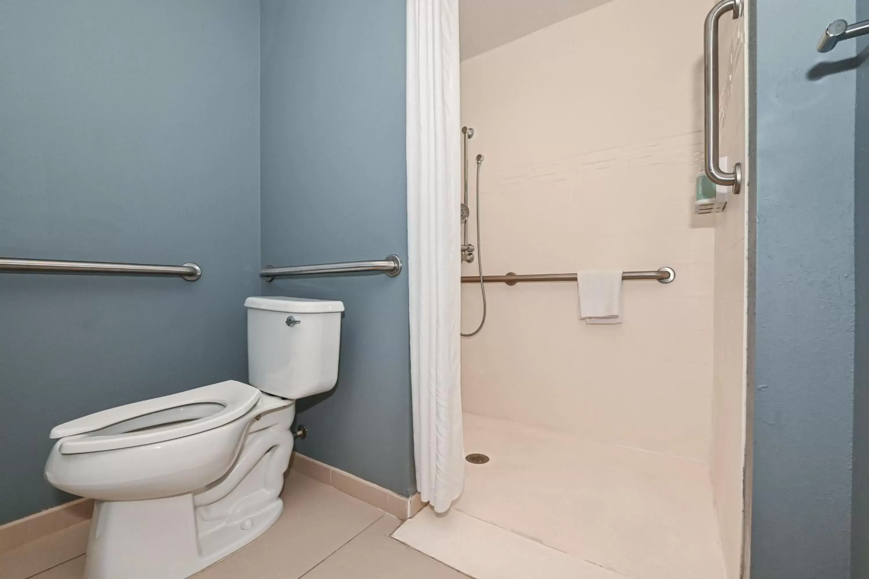 Bathroom in Residence Inn by Marriott Myrtle Beach Oceanfront