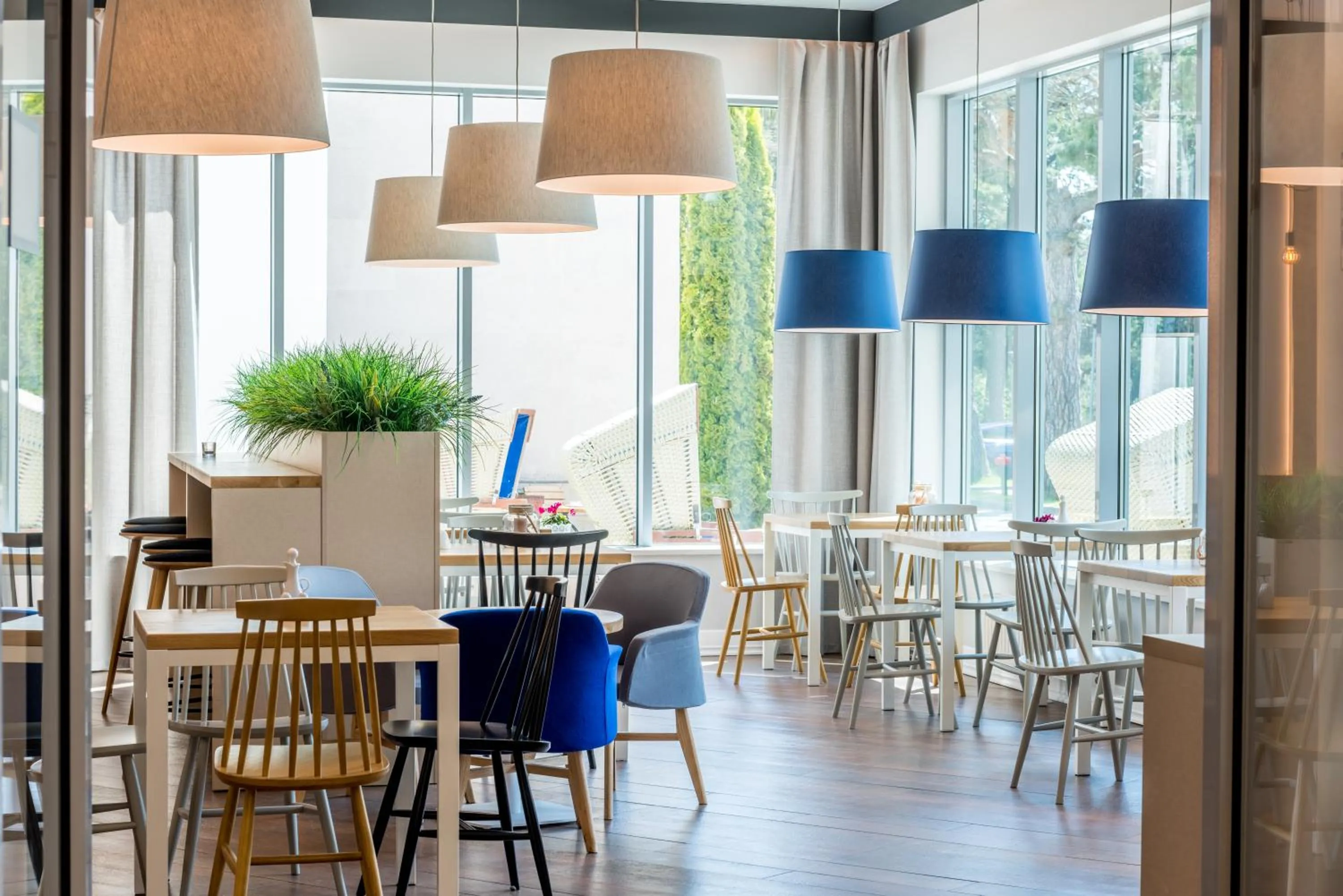 Restaurant/places to eat in Best Western Hotel Jurata