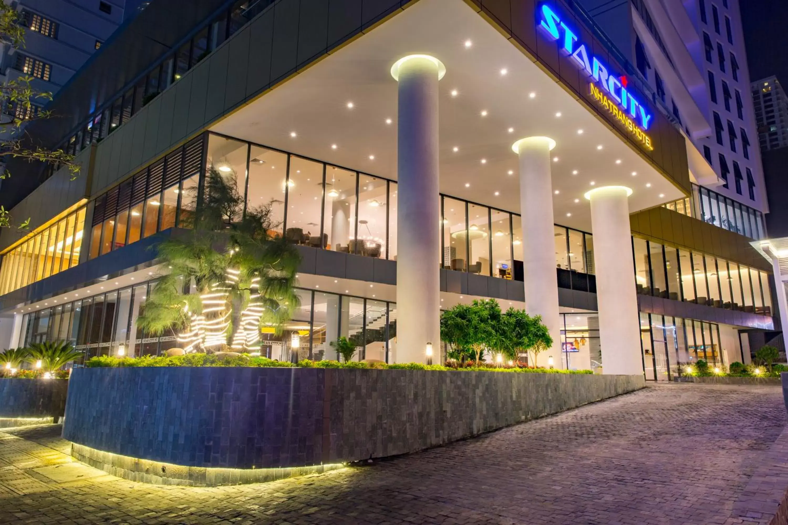 Facade/entrance in Starcity Hotel & Condotel Beachfront Nha Trang