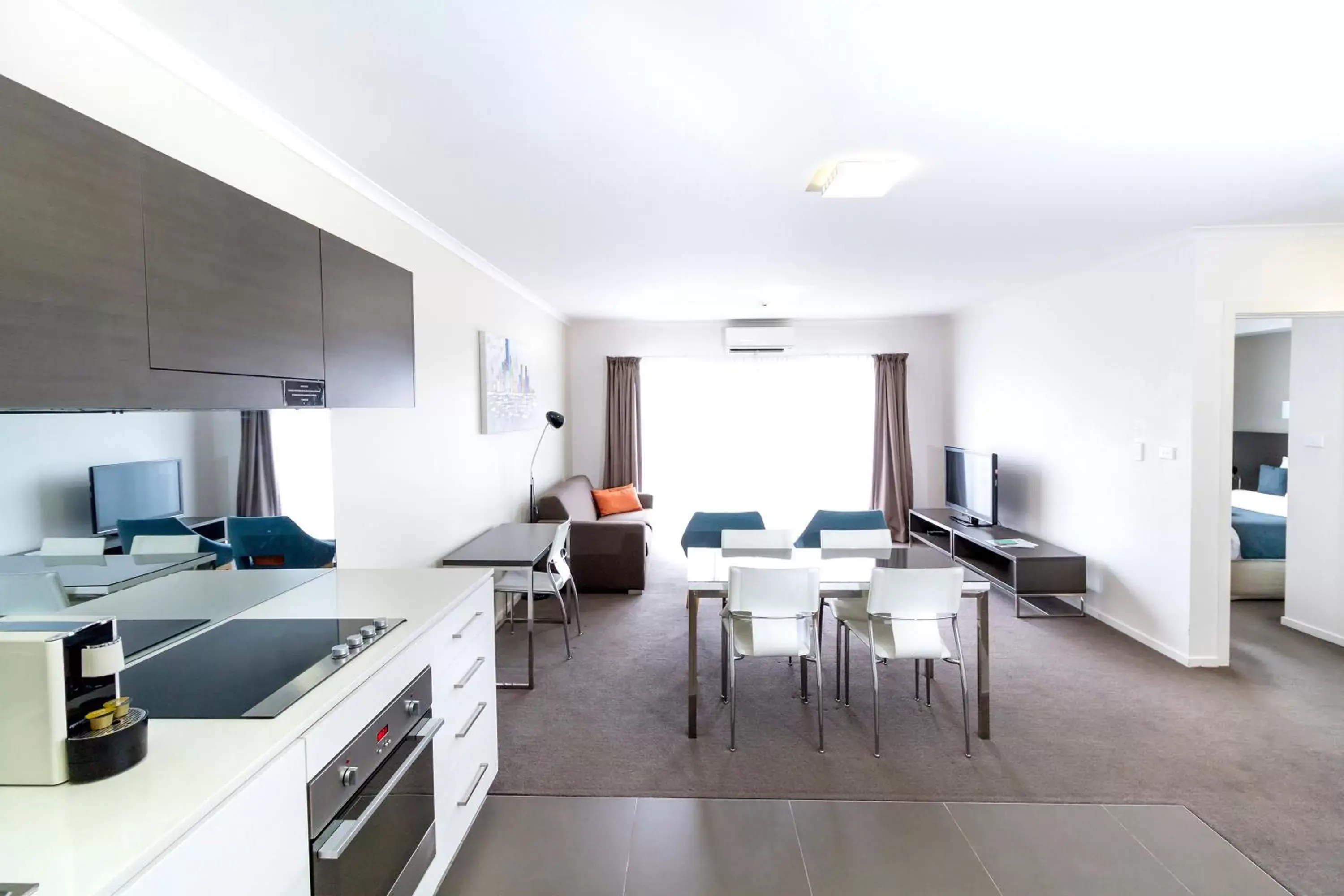 Bed, Kitchen/Kitchenette in Abode Tuggeranong