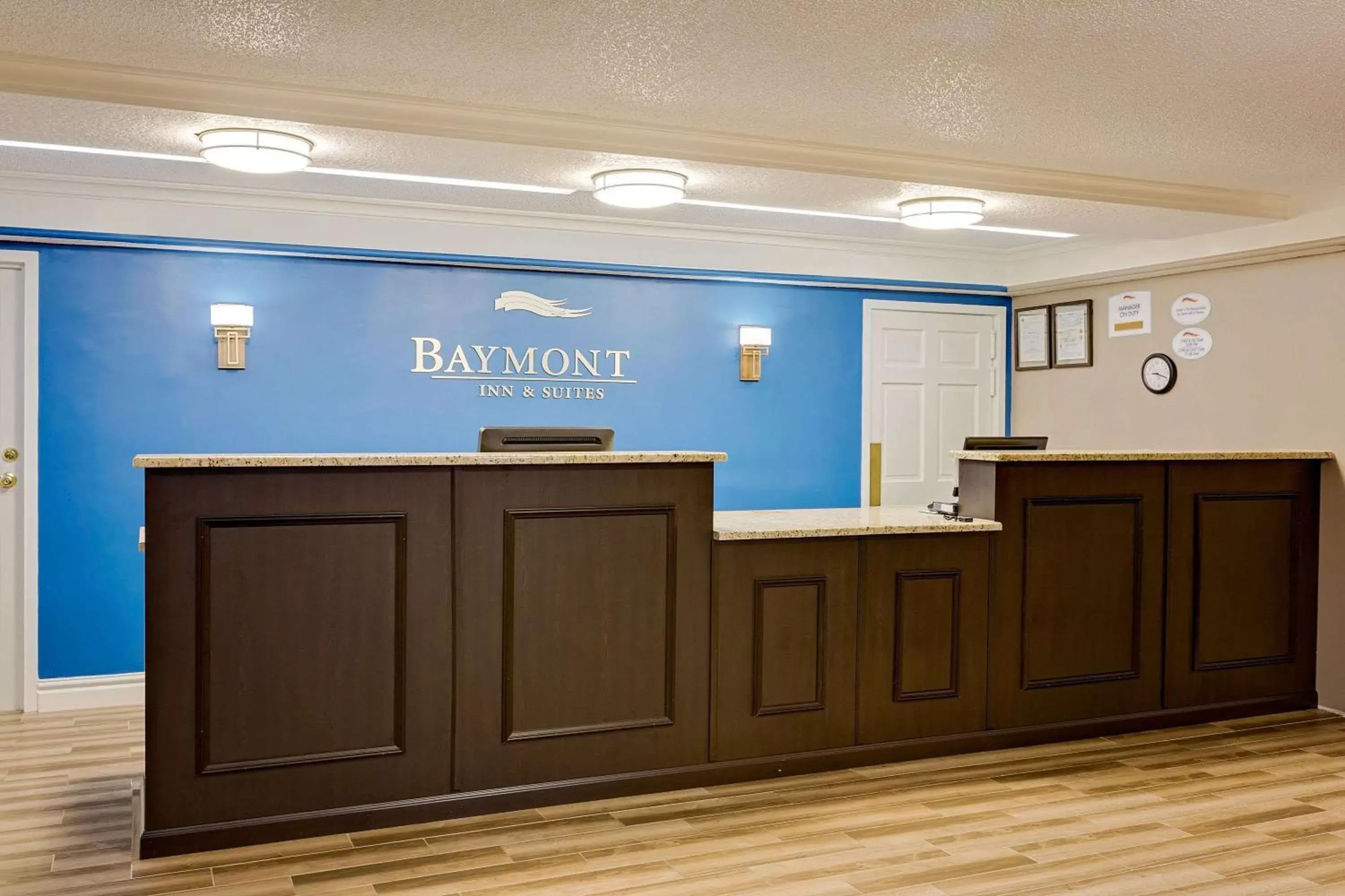 Lobby or reception in Baymont by Wyndham Jacksonville Orange Park Lobby or reception in Baymont by Wyndham Jacksonville Orange Park