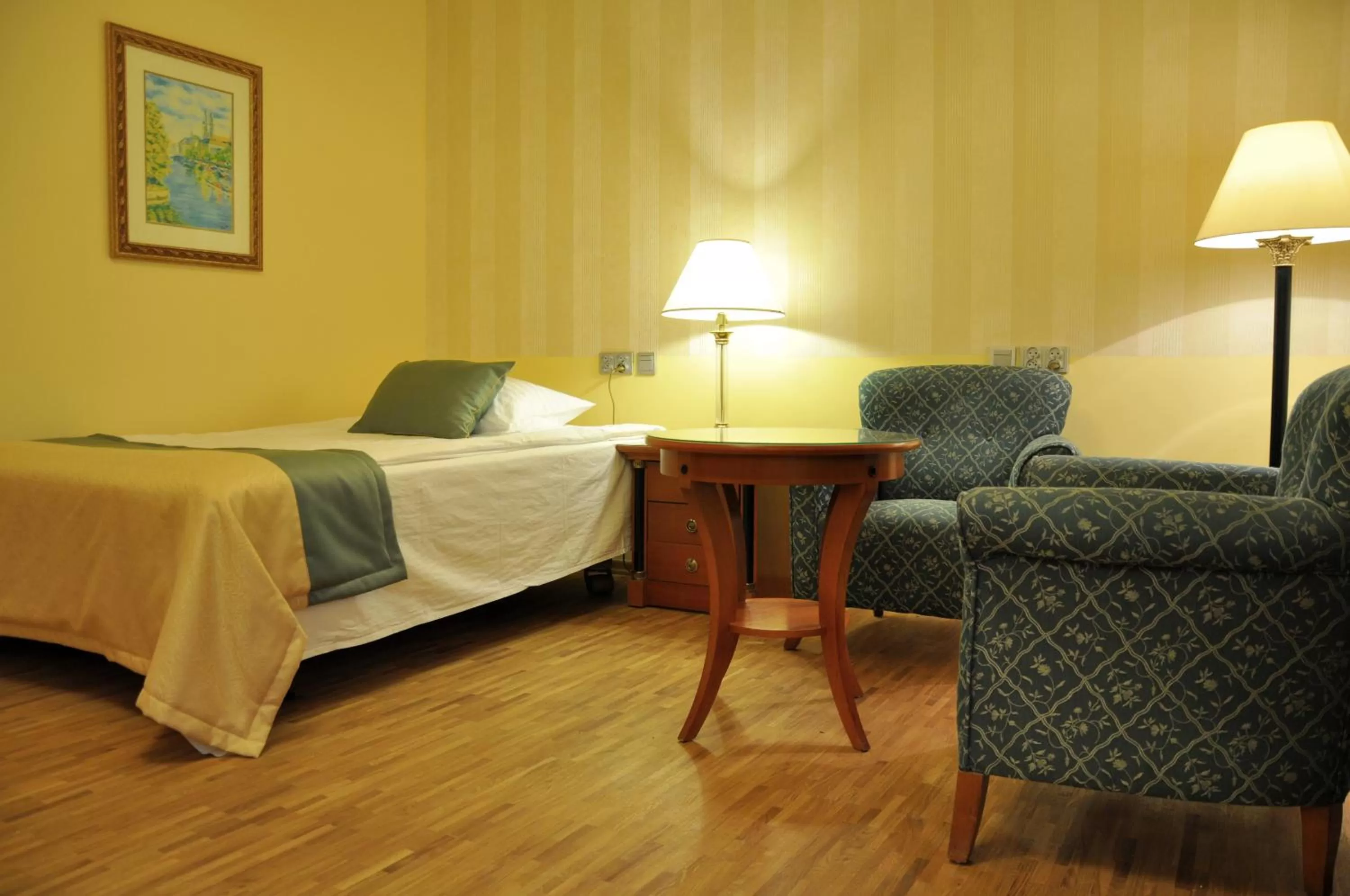 Photo of the whole room, Bed in Hotel Mir-Jan SPA