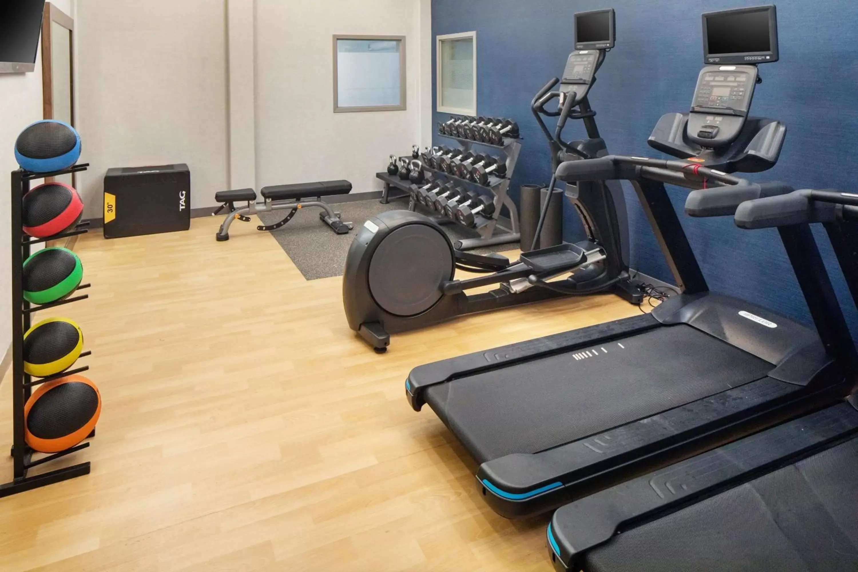 Fitness centre/facilities, Fitness Center/Facilities in Hampton Inn & Suites Parker