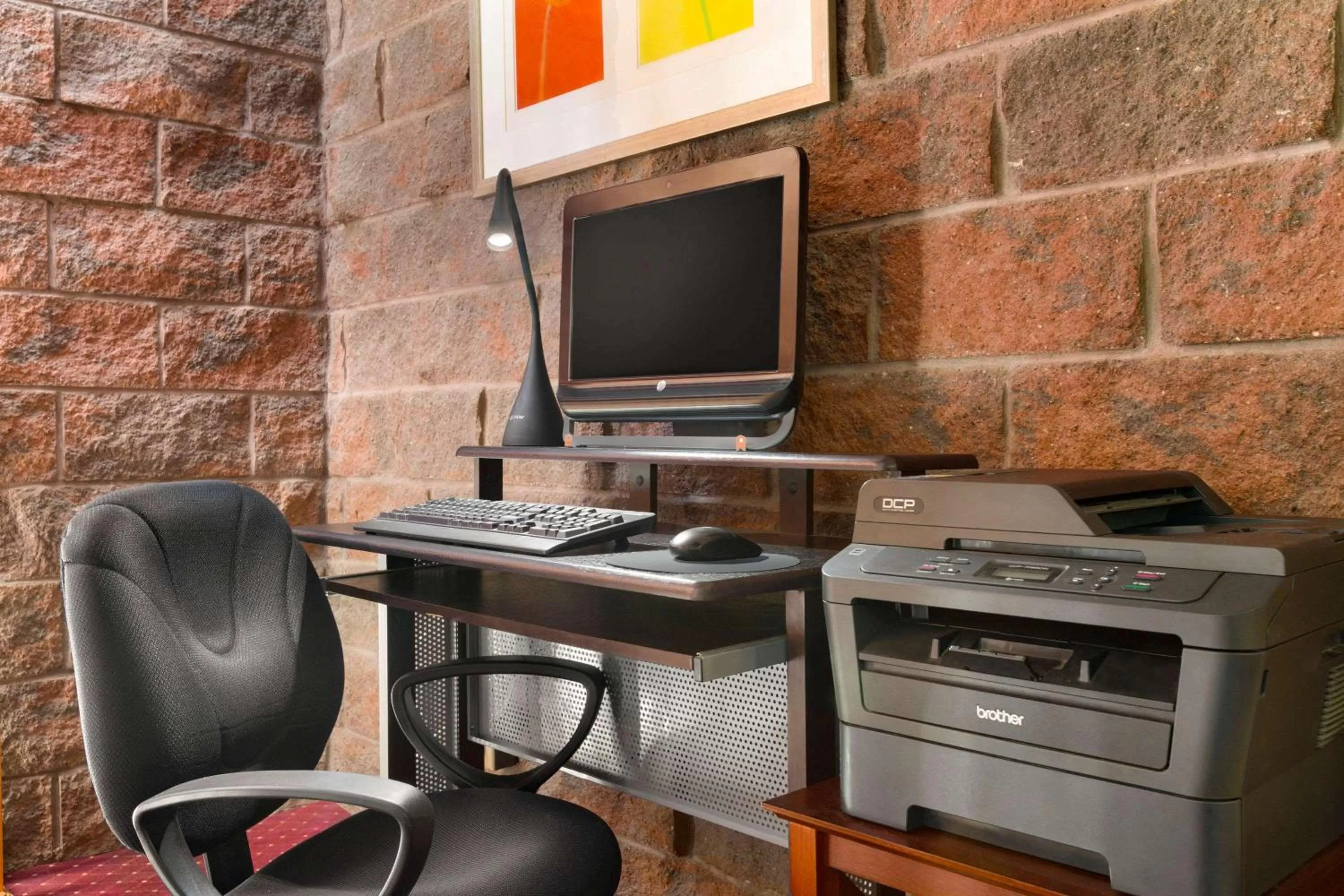 On site in Travelodge by Wyndham North Bay Lakeshore